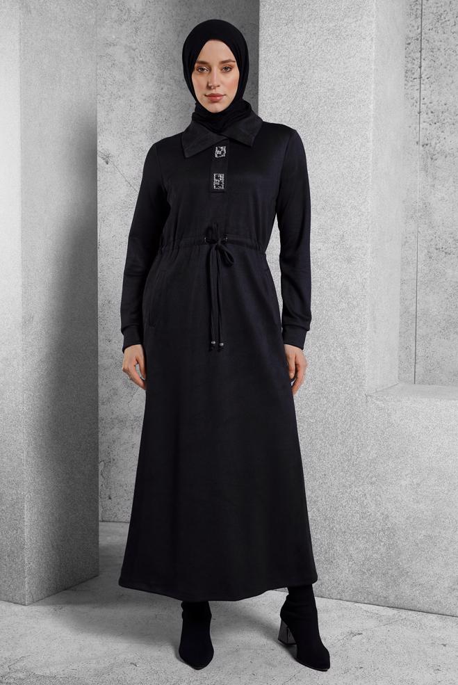 Tesettür giyim SİYAH TAŞLI EŞOFMAN ELBİSE 45107 - ALVİNA