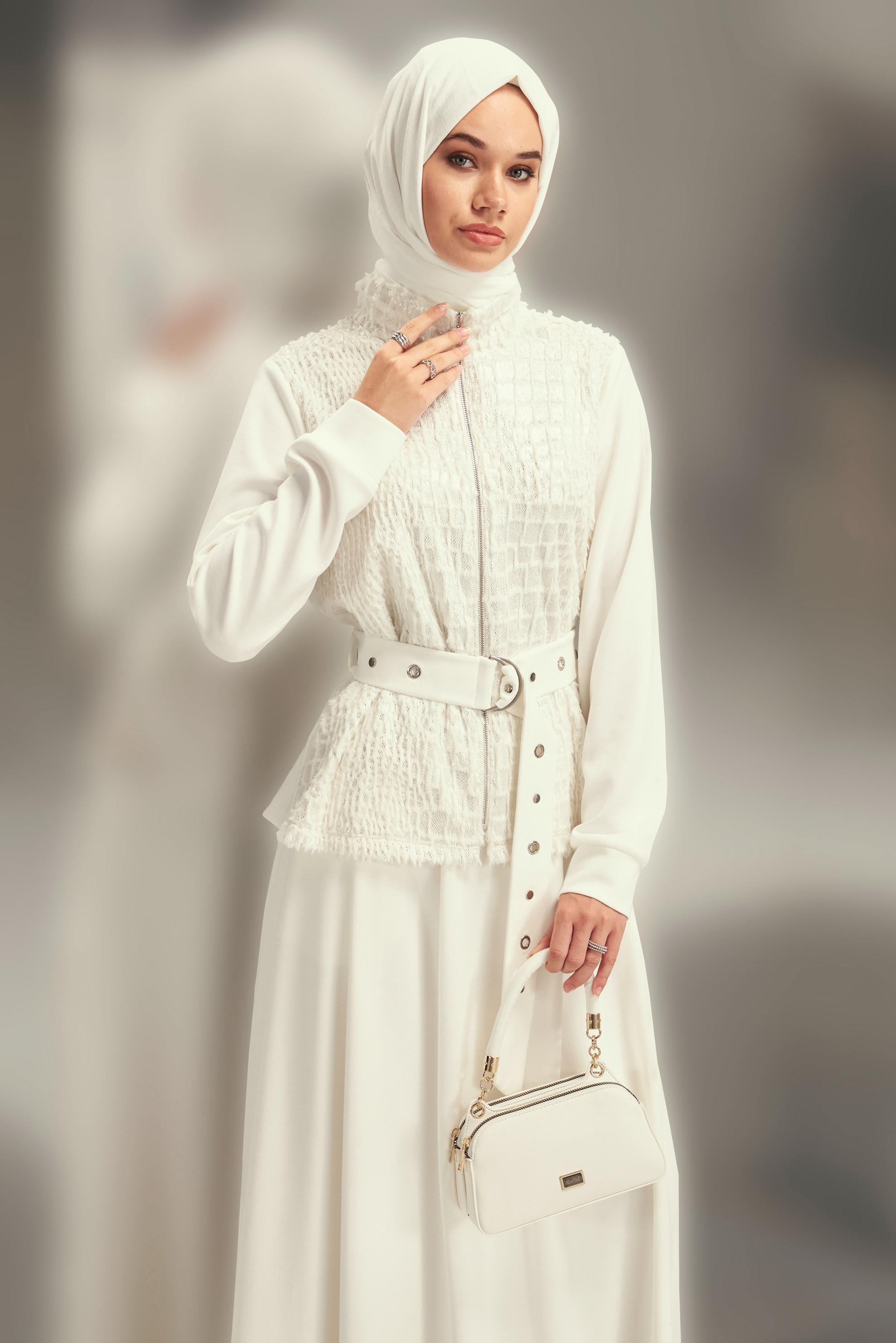 Vêtements hijab BLANC ENSEMBLE DE SURVÊTEMENT AVEC JUPE CEINTURÉE 45127