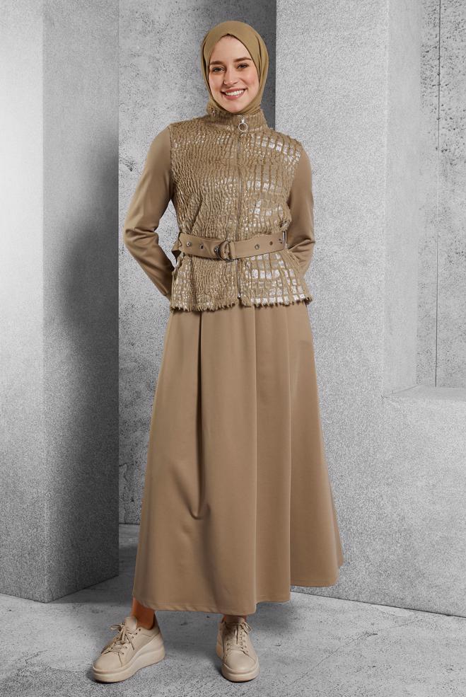 Vêtements hijab BRUN ENSEMBLE DE SURVÊTEMENT AVEC JUPE CEINTURÉE 45127 - ALVİNA