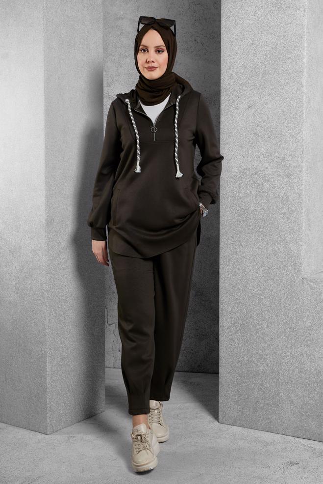 Vêtements hijab BRUN ENSEMBLE DE SURVÊTEMENT À CAPUCHE 45134 - ALVİNA