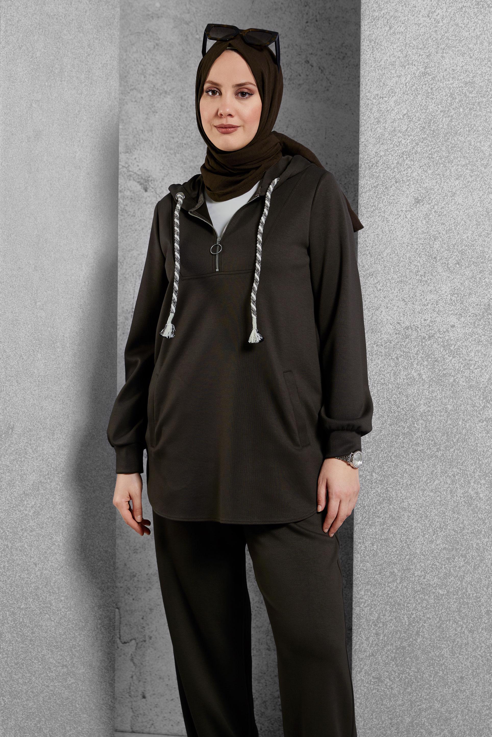 Vêtements hijab BRUN ENSEMBLE DE SURVÊTEMENT À CAPUCHE 45134