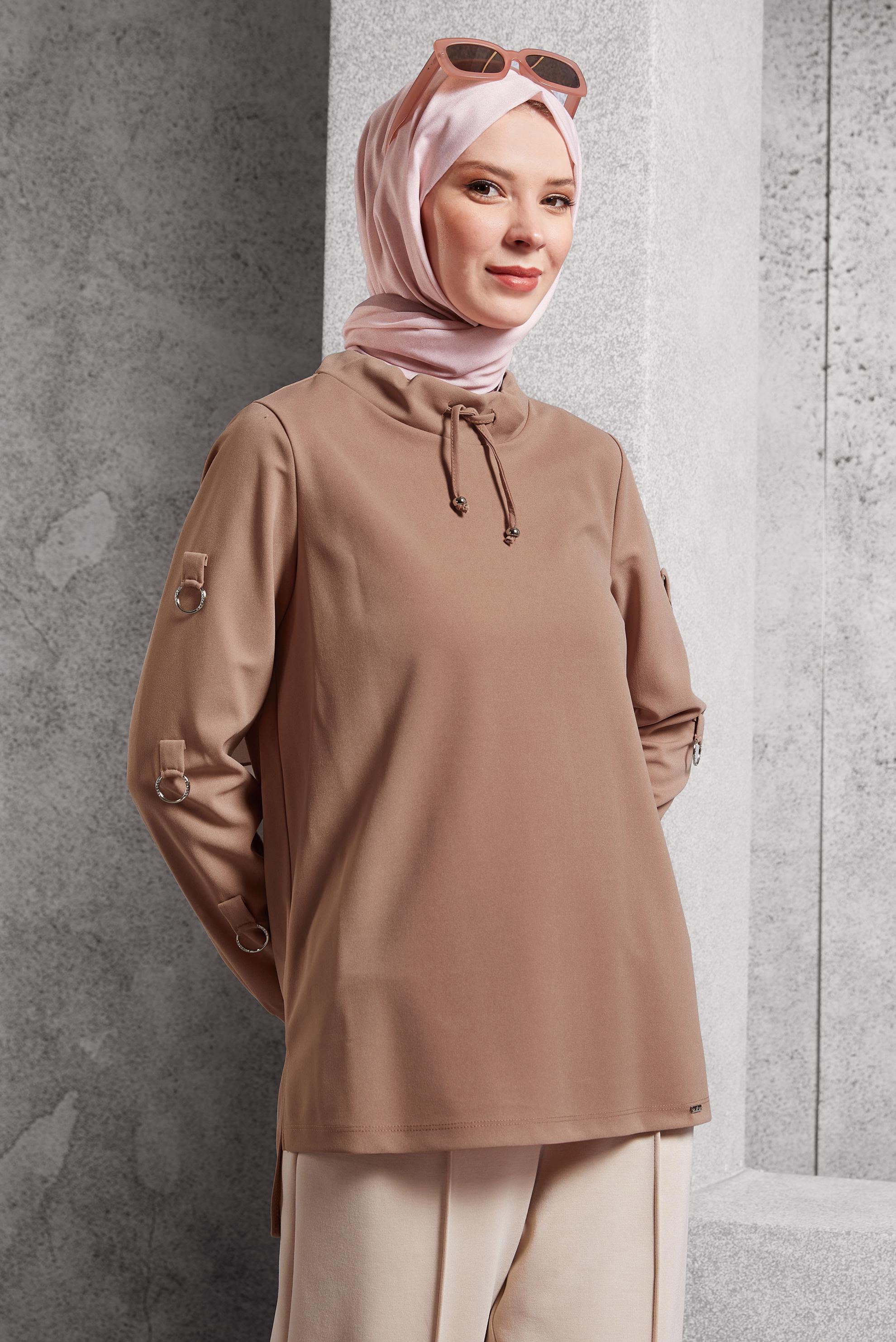 Vêtements hijab BEIGE TUNIQUE DE SURVÊTEMENT À COL NOUÉ 45209