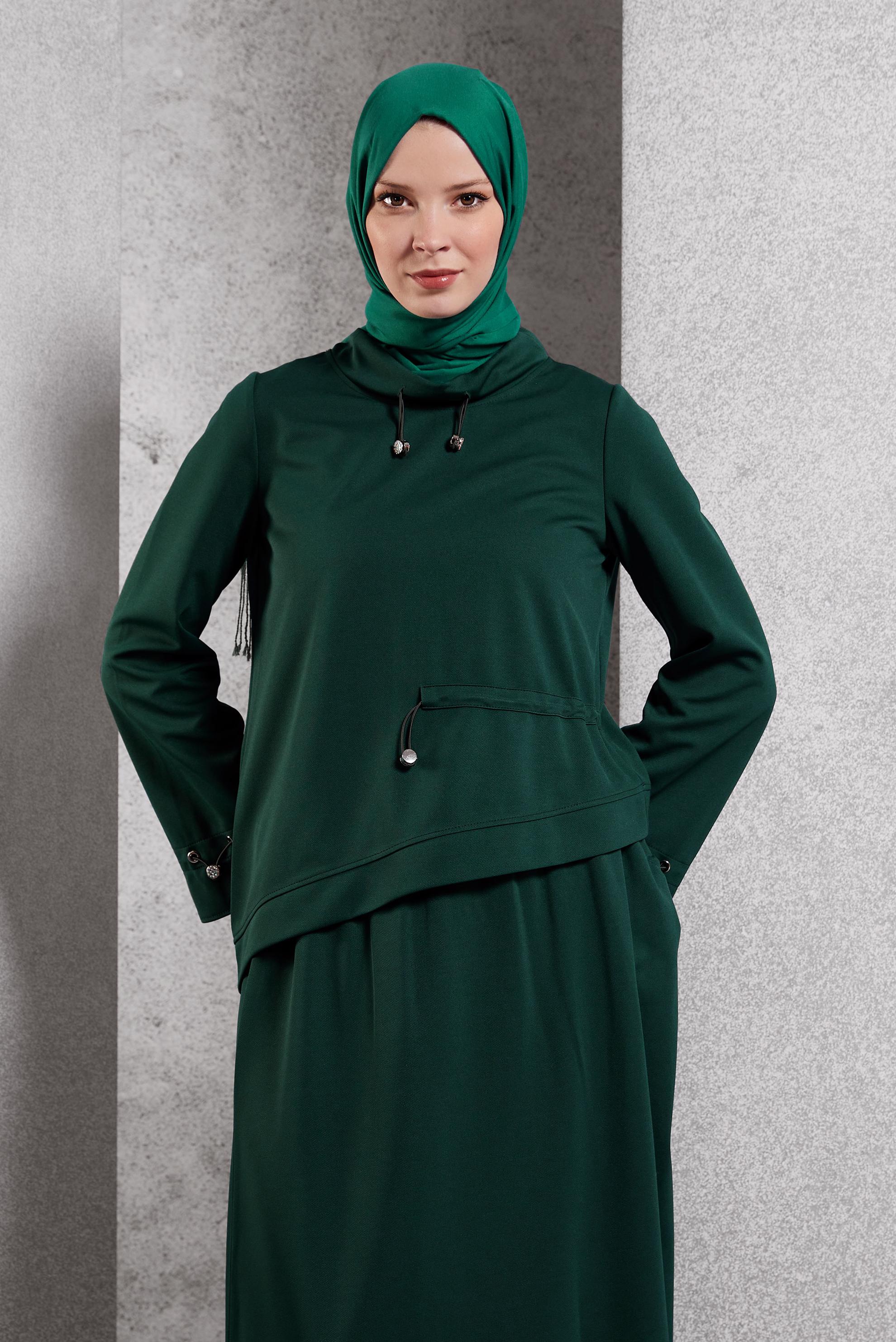 Vêtements hijab VERT TUNIQUE DE SURVÊTEMENT COUPE ASYMÉTRIQUE 45210