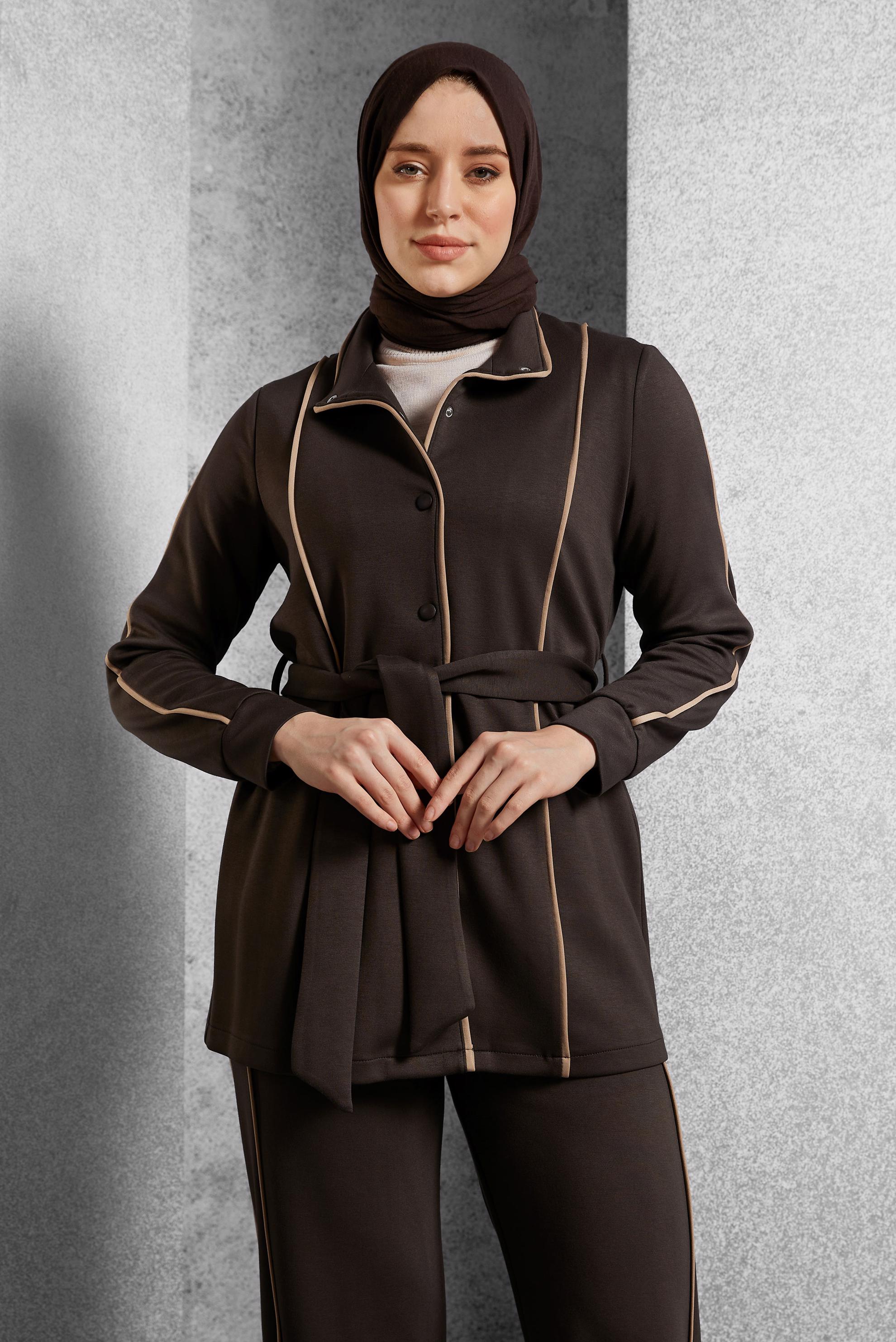 Vêtements hijab BRUN ENSEMBLE DE SURVÊTEMENT CEINTURE 45262