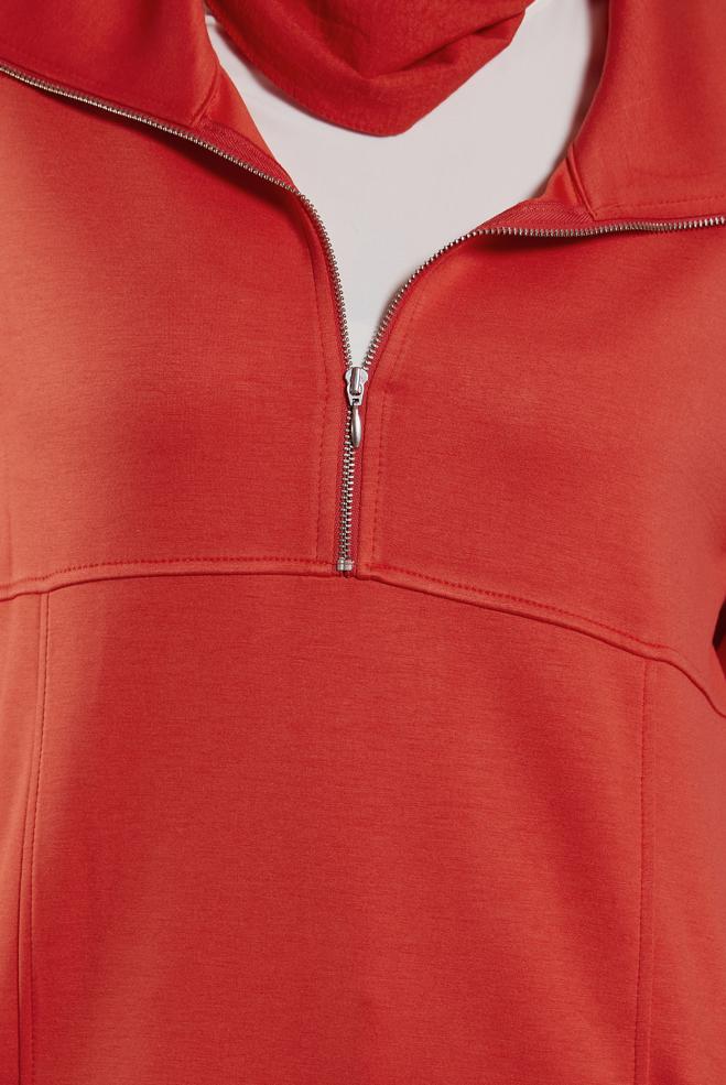 Tesettür giyim KIRMIZI YAKASI FERMUARLI EŞOFMAN TUNİK 45264 - ALVİNA