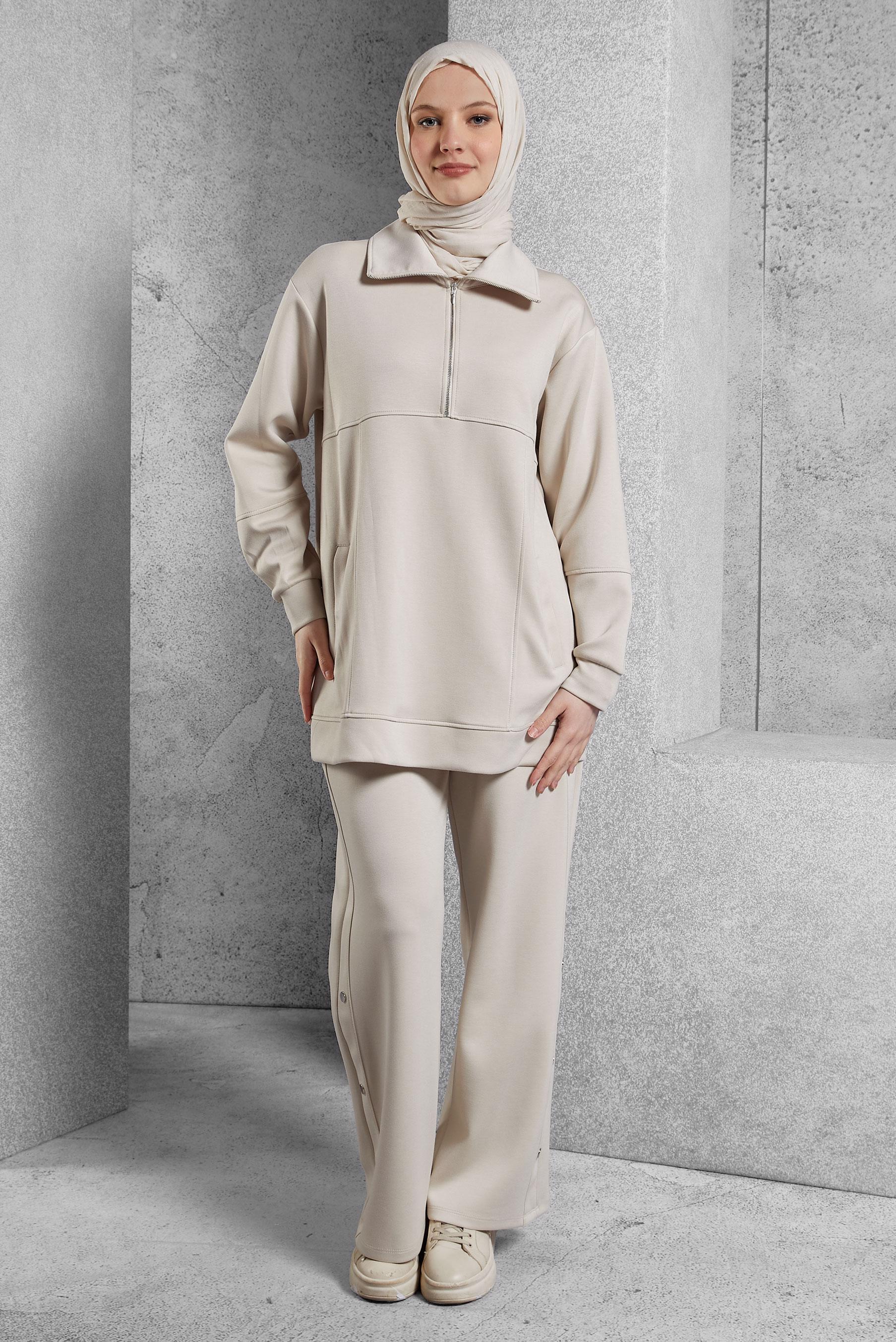Tesettür giyim EKRU YAKASI FERMUARLI EŞOFMAN TUNİK 45264