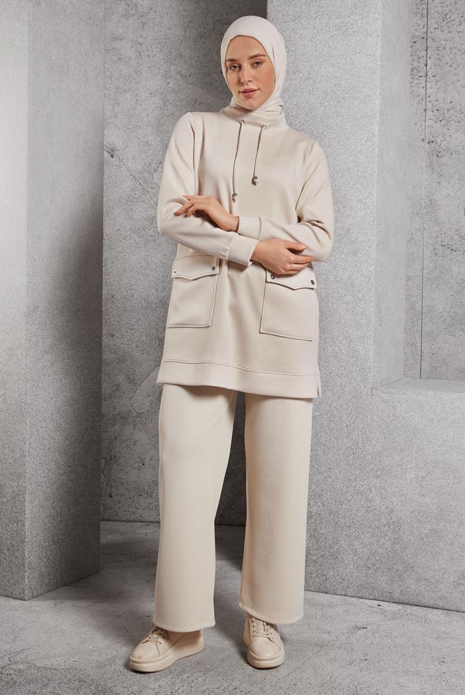 Vêtements hijab ÉCRUE TUNIQUE DE SURVÊTEMENT AVEC POCHE 45266 - ALVİNA