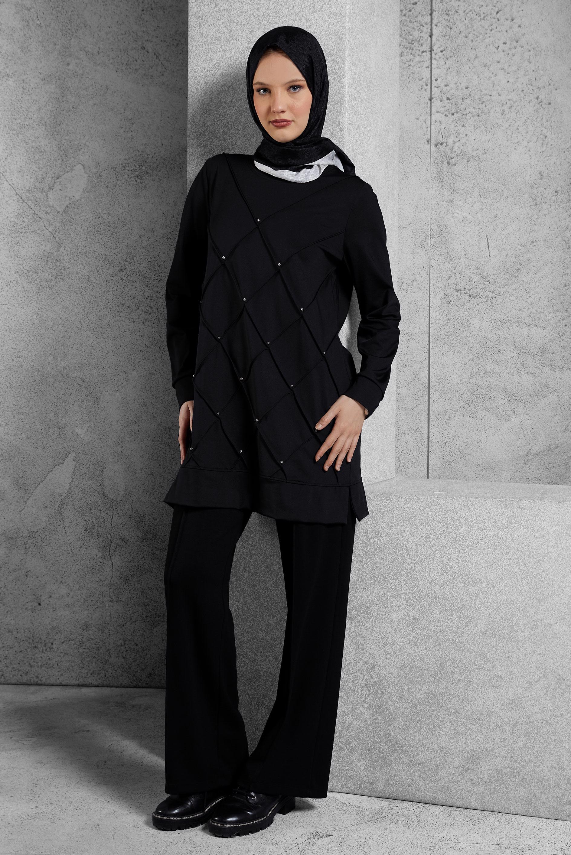 Vêtements hijab NOIR TUNIQUE DE SURVÊTEMENT AVEC BIJOU 45270