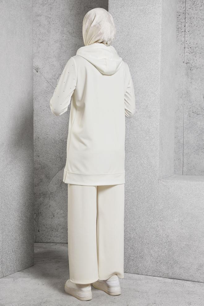 Tesettür giyim BEYAZ TAŞ DETAYLI EŞOFMAN TUNİK 45272  - ALVİNA