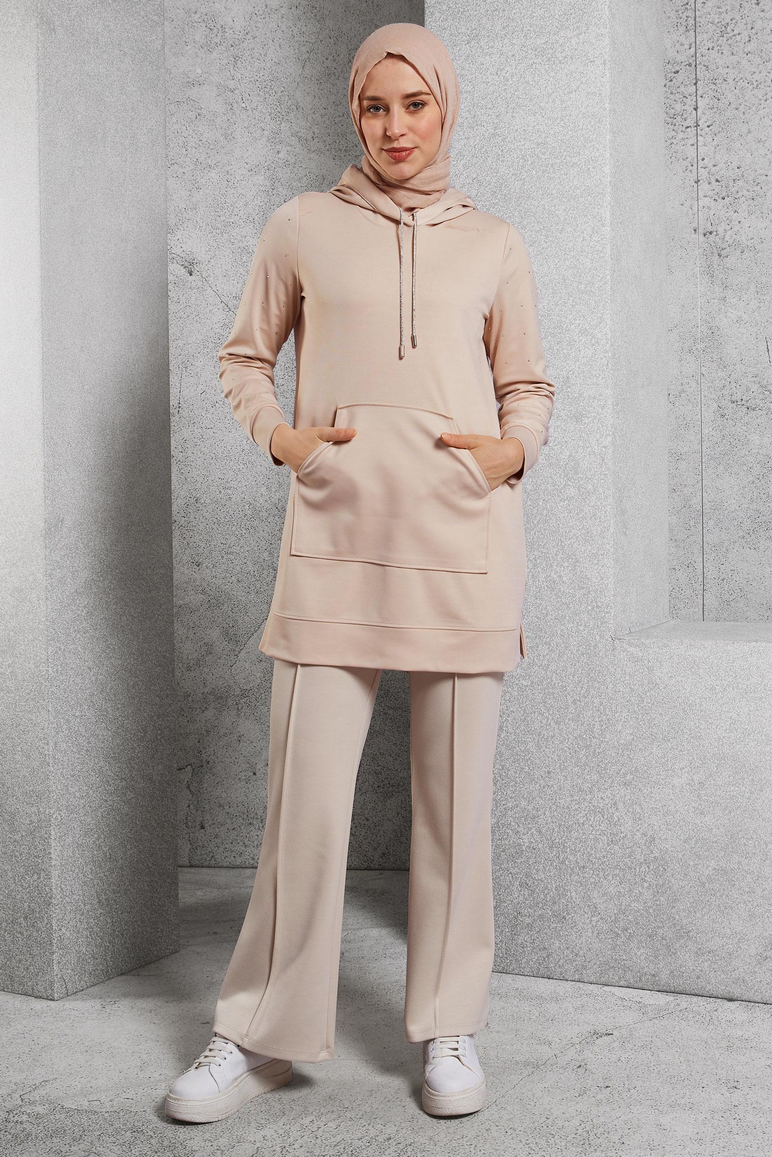 Vêtements hijab BEIGE TUNIQUE DE SURVÊTEMENT À DÉTAILS DE GEMMES 45272