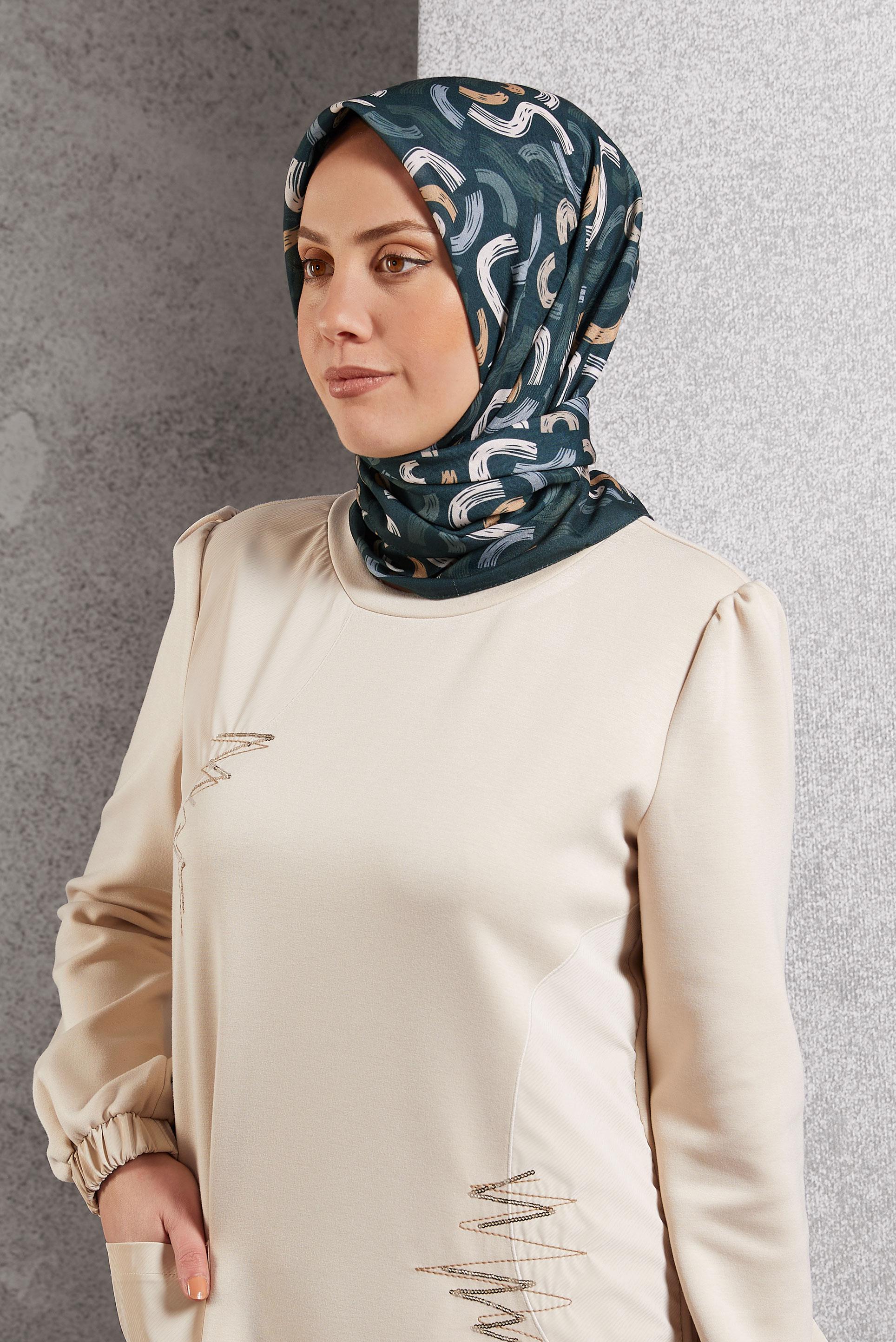 Tesettür giyim SİYAH  ALVİNA DESENLİ EŞARP 8504