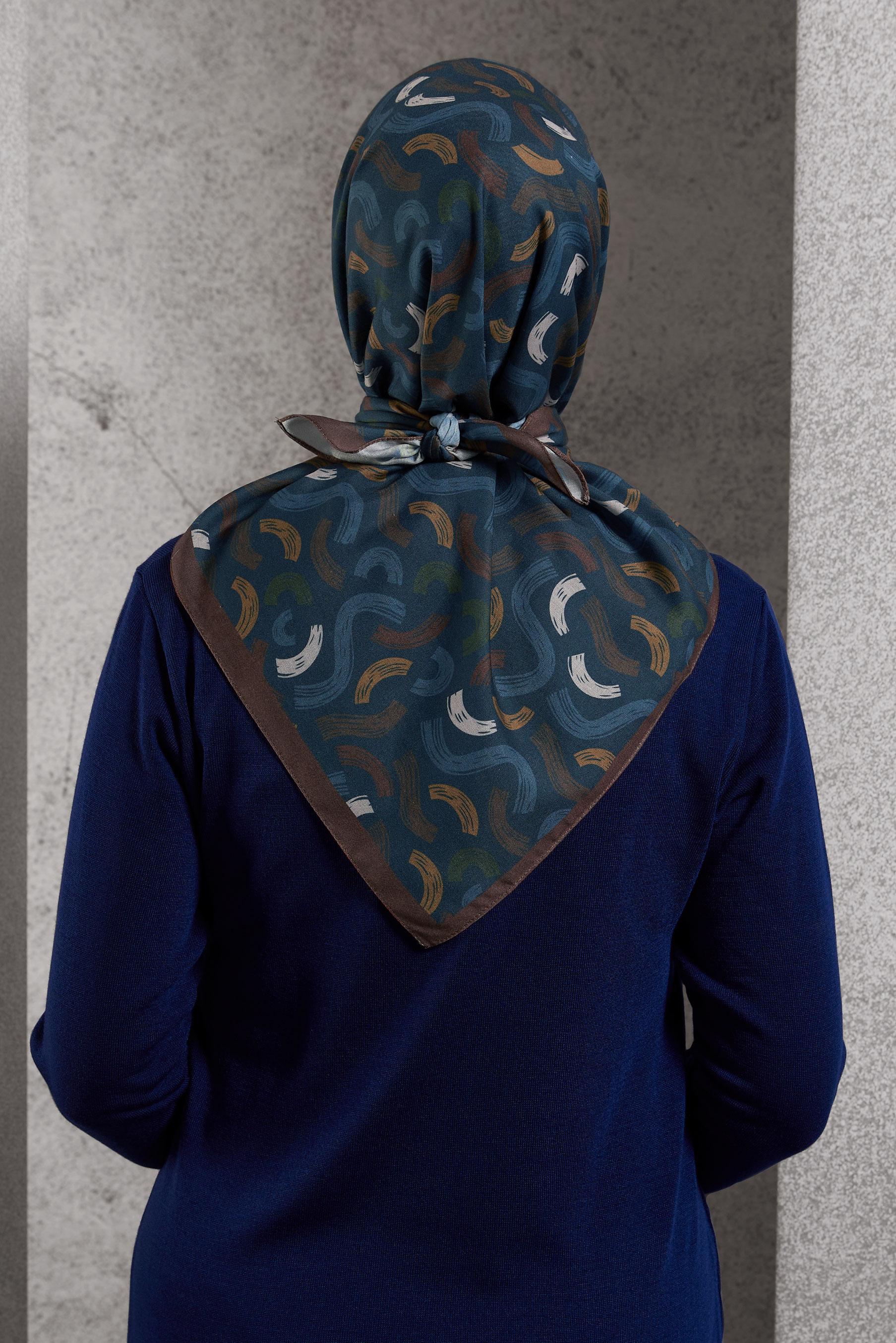 Tesettür giyim TURUNCU  ALVİNA DESENLİ EŞARP 8504