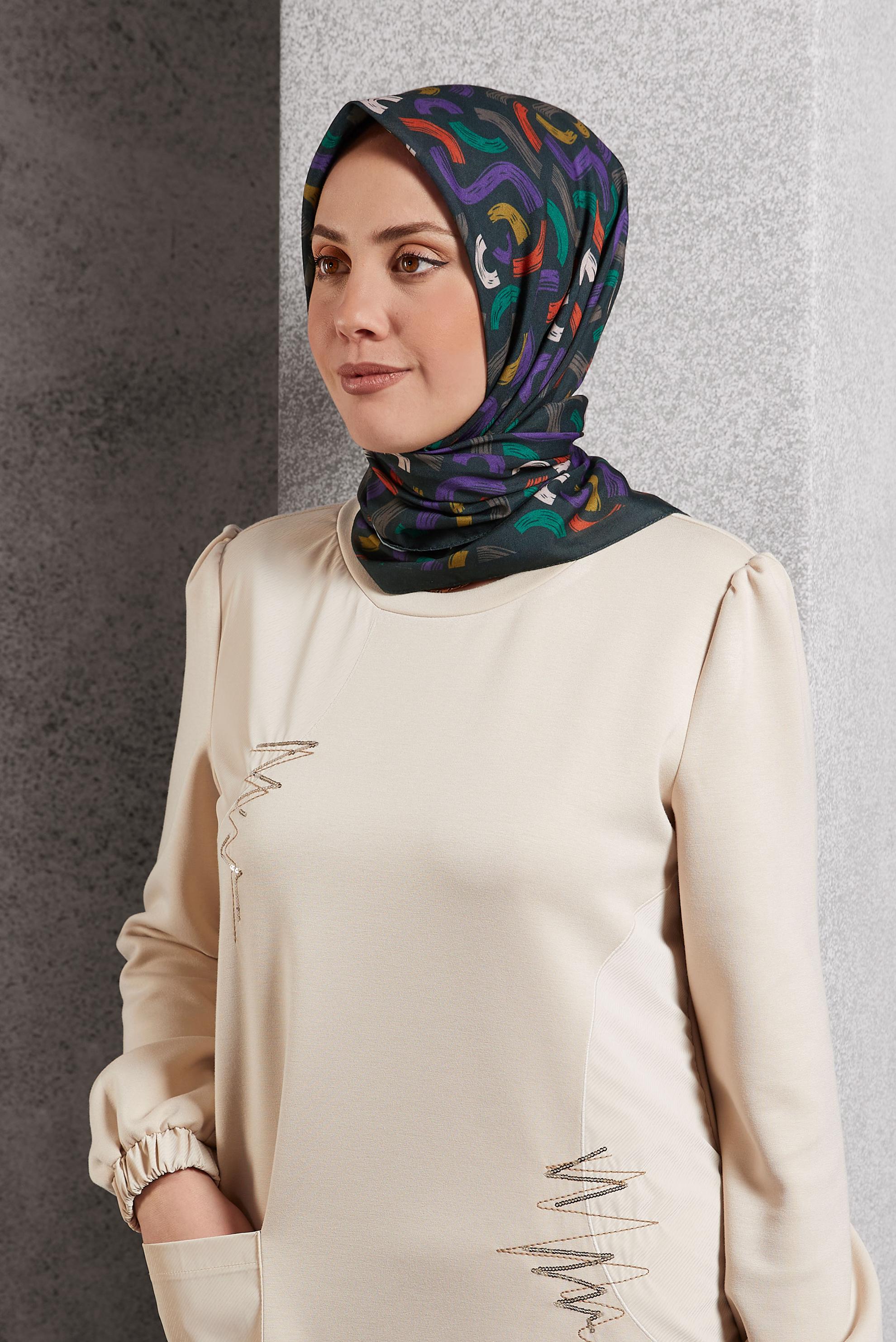 Tesettür giyim MOR  ALVİNA DESENLİ EŞARP 8504