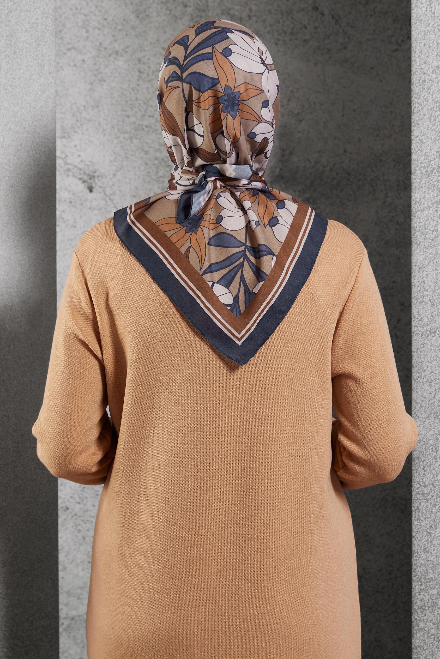 Tesettür giyim VİZON ALVİNA DESENLİ EŞARP 8505