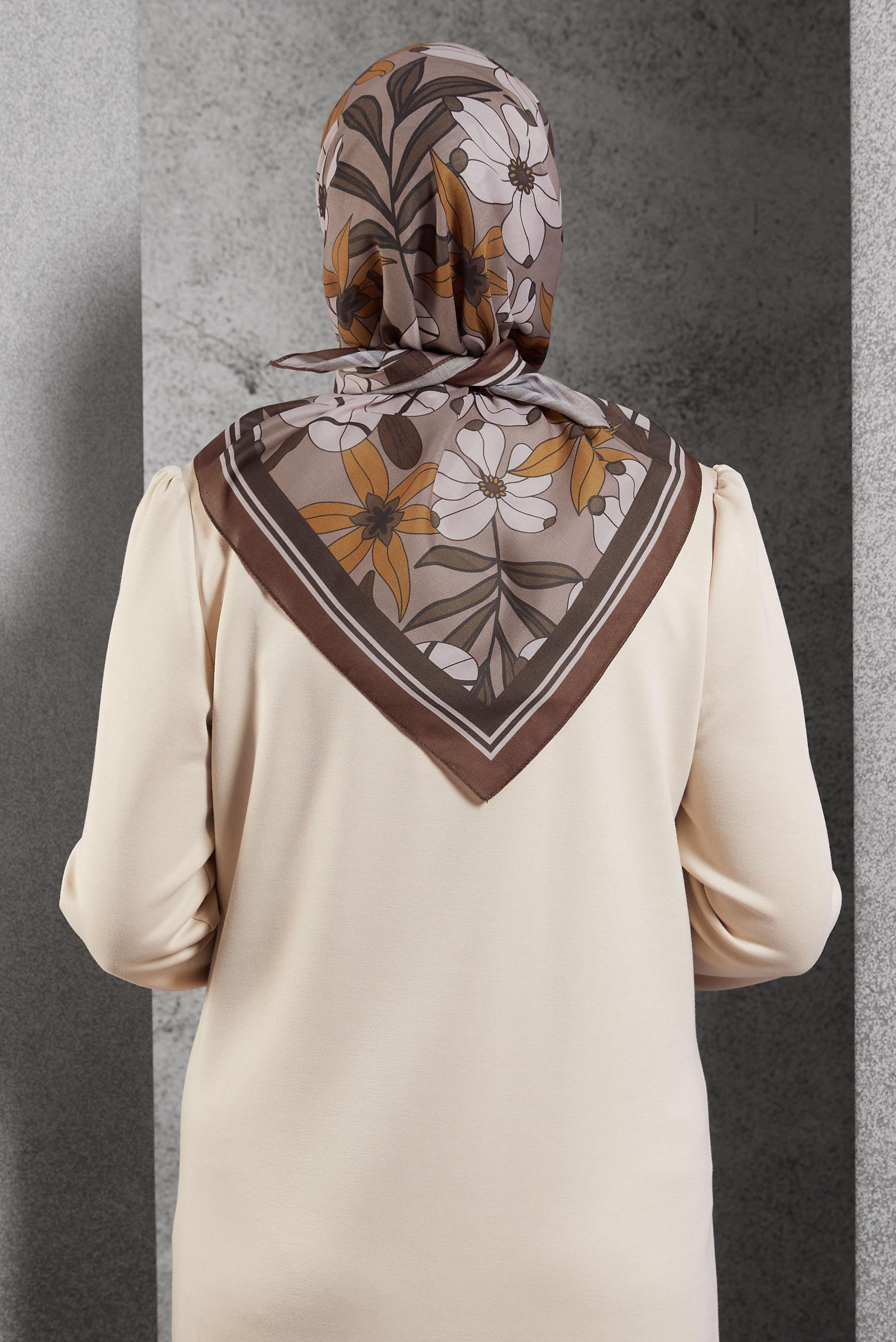 Tesettür giyim PEMBE ALVİNA DESENLİ EŞARP 8505