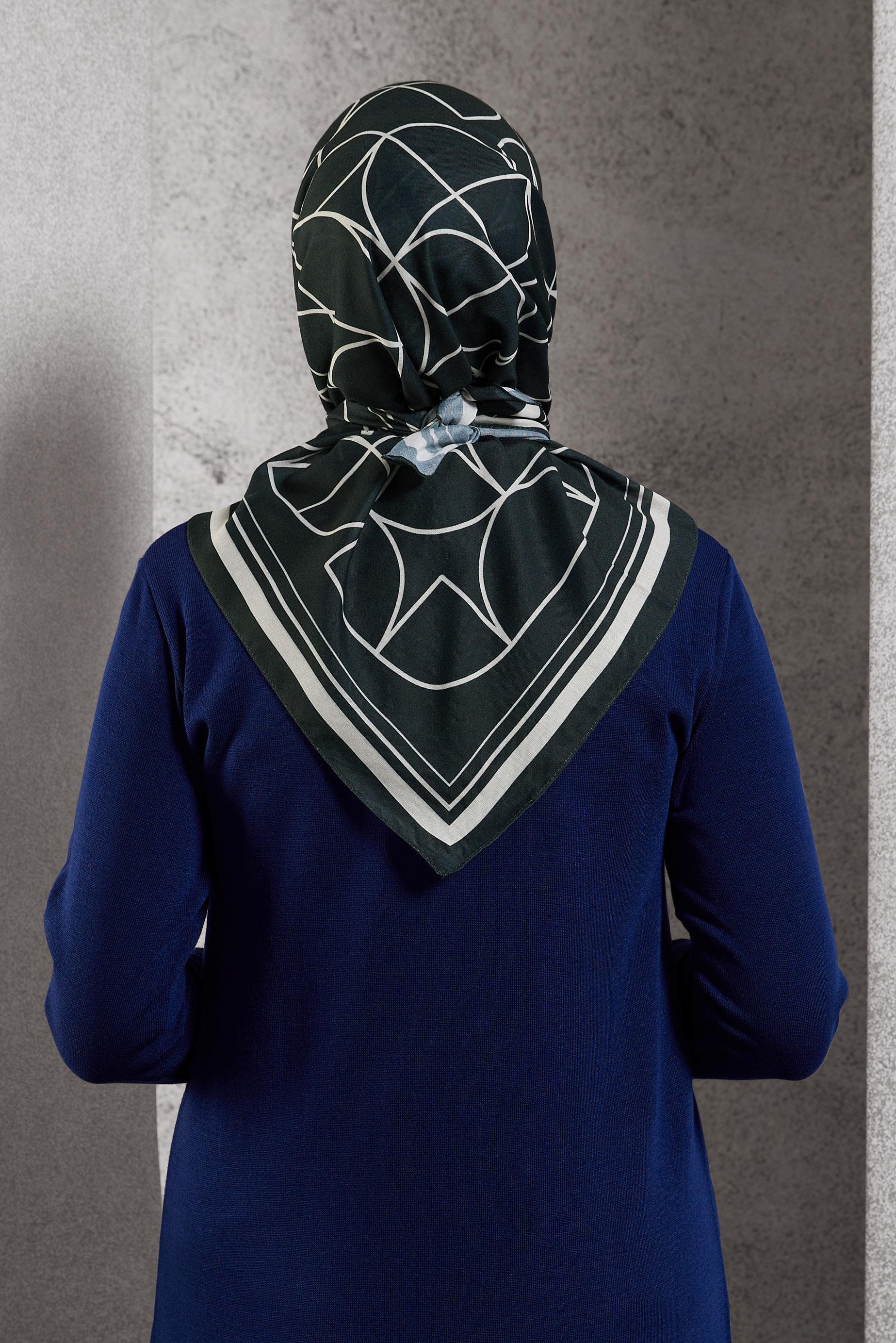 Tesettür giyim SİYAH ALVİNA DESENLİ EŞARP 8507