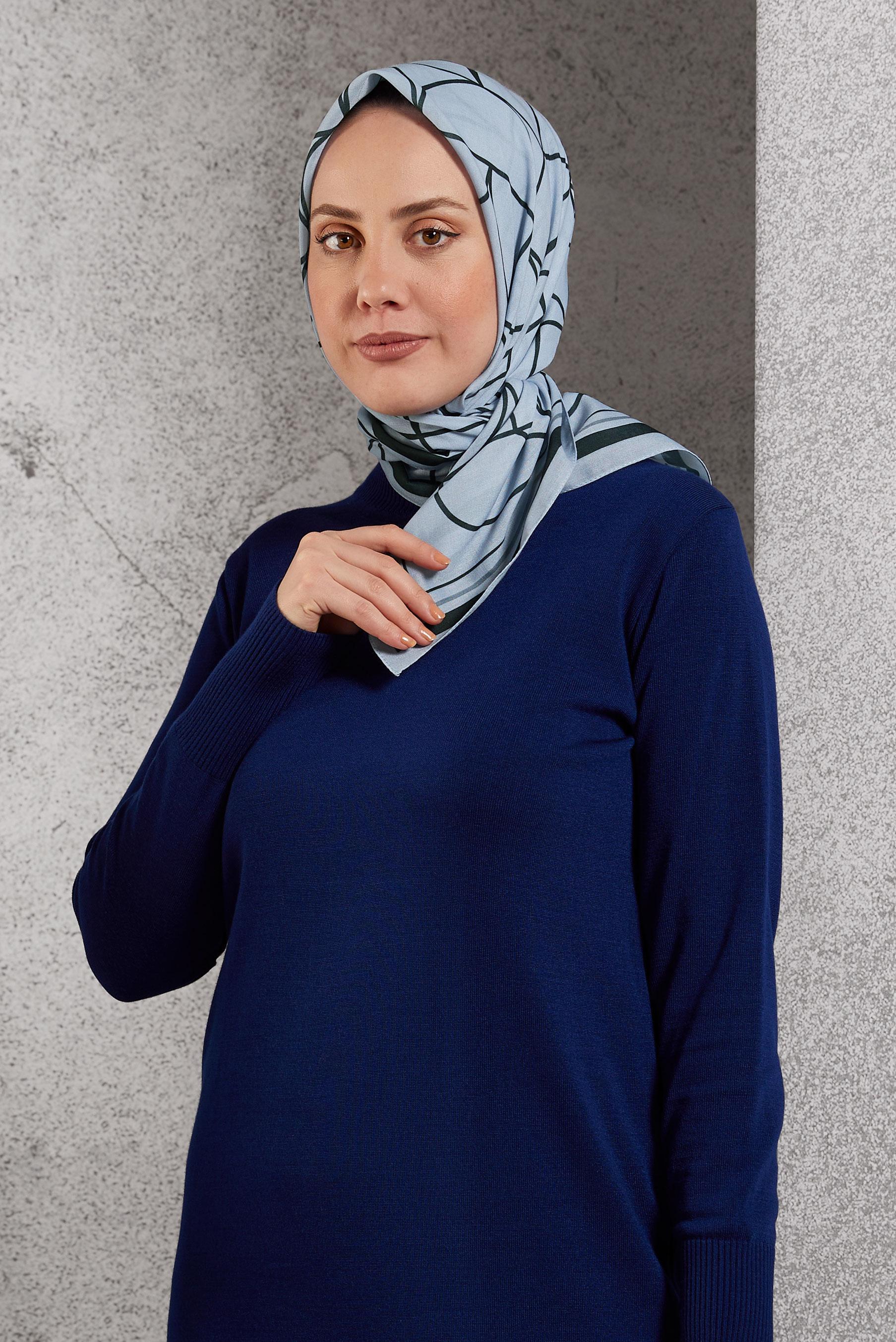 Tesettür giyim GÜMÜŞ ALVİNA DESENLİ EŞARP 8507