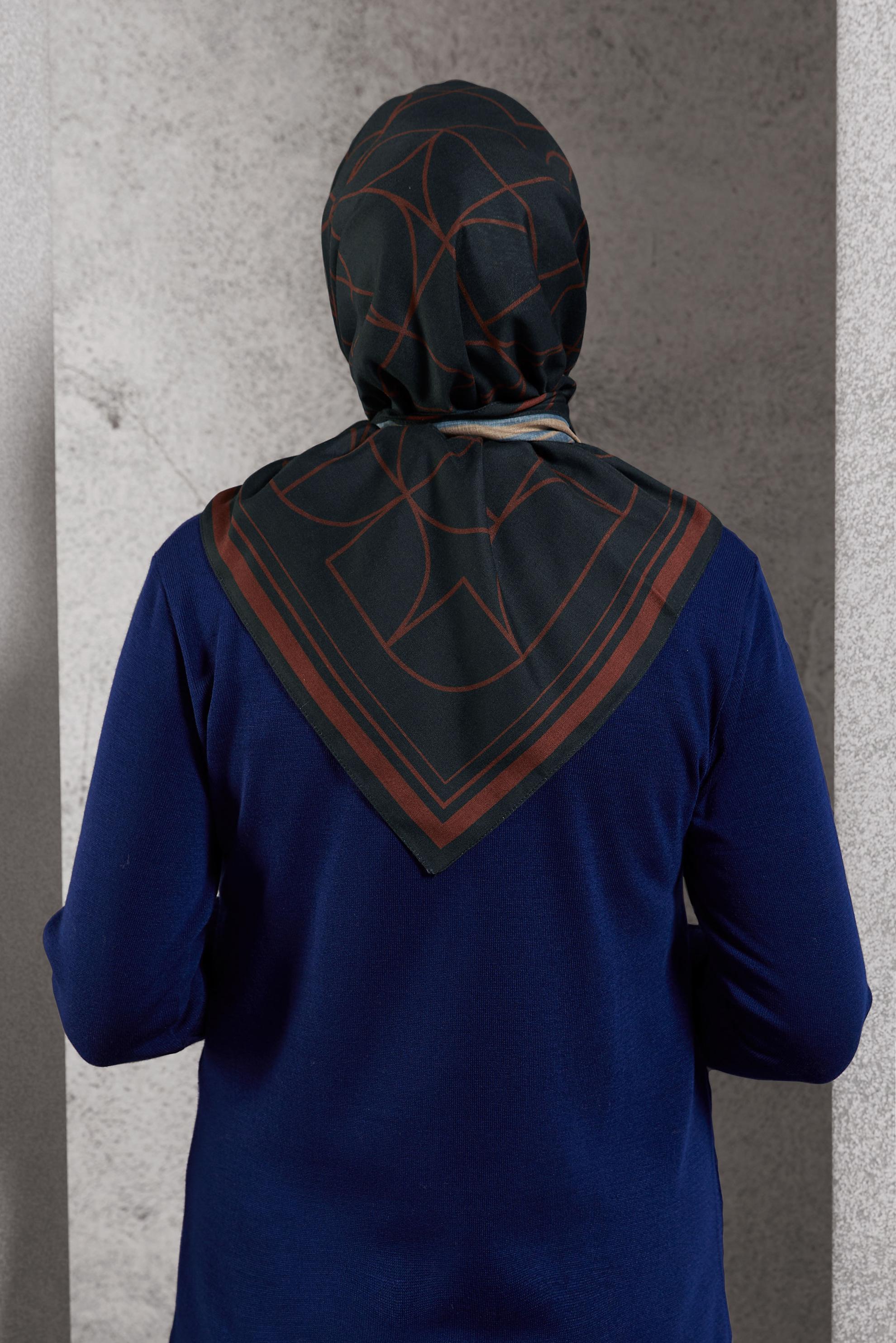 Tesettür giyim TURUNCU ALVİNA DESENLİ EŞARP 8507