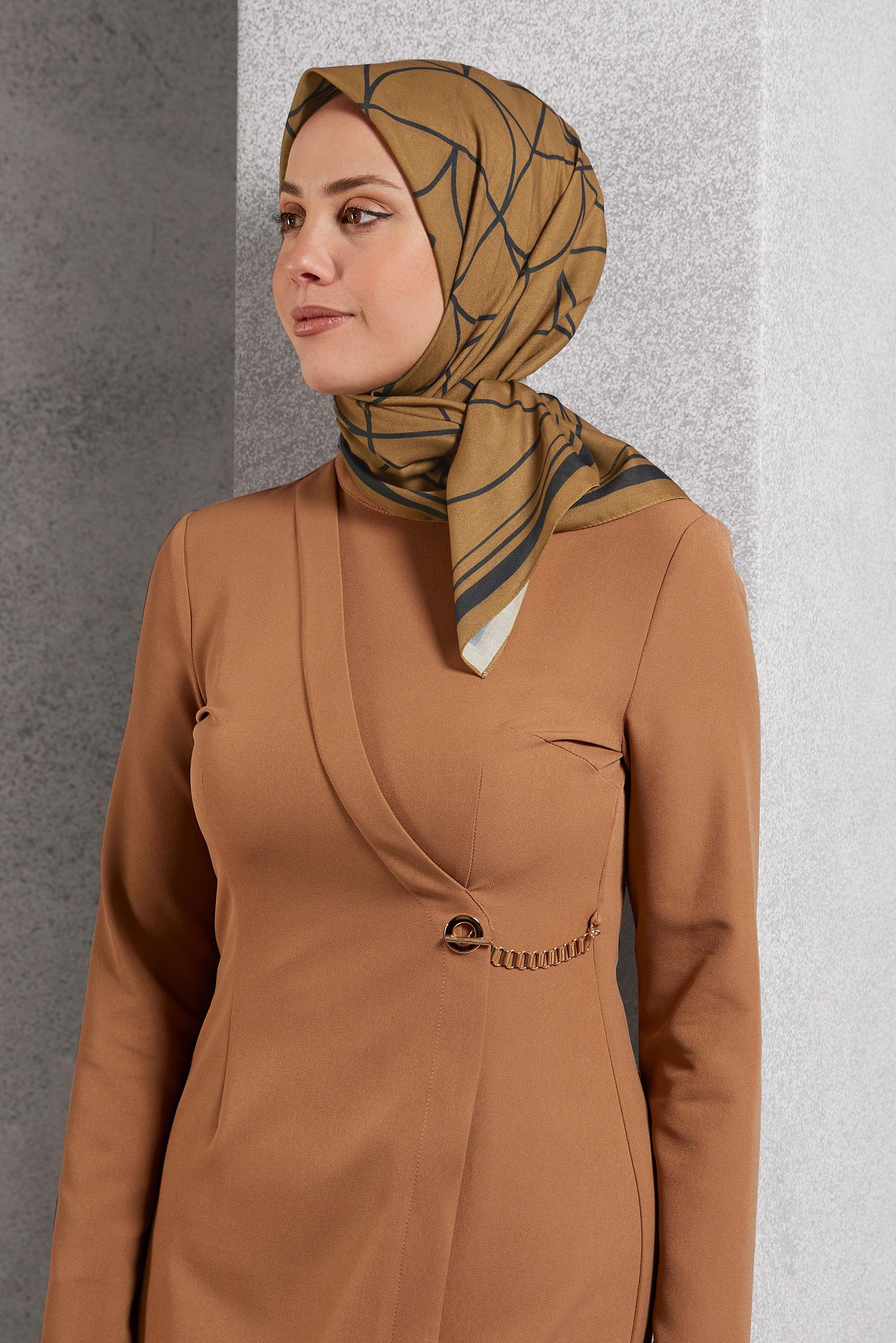 Tesettür giyim TABA ALVİNA DESENLİ EŞARP 8507