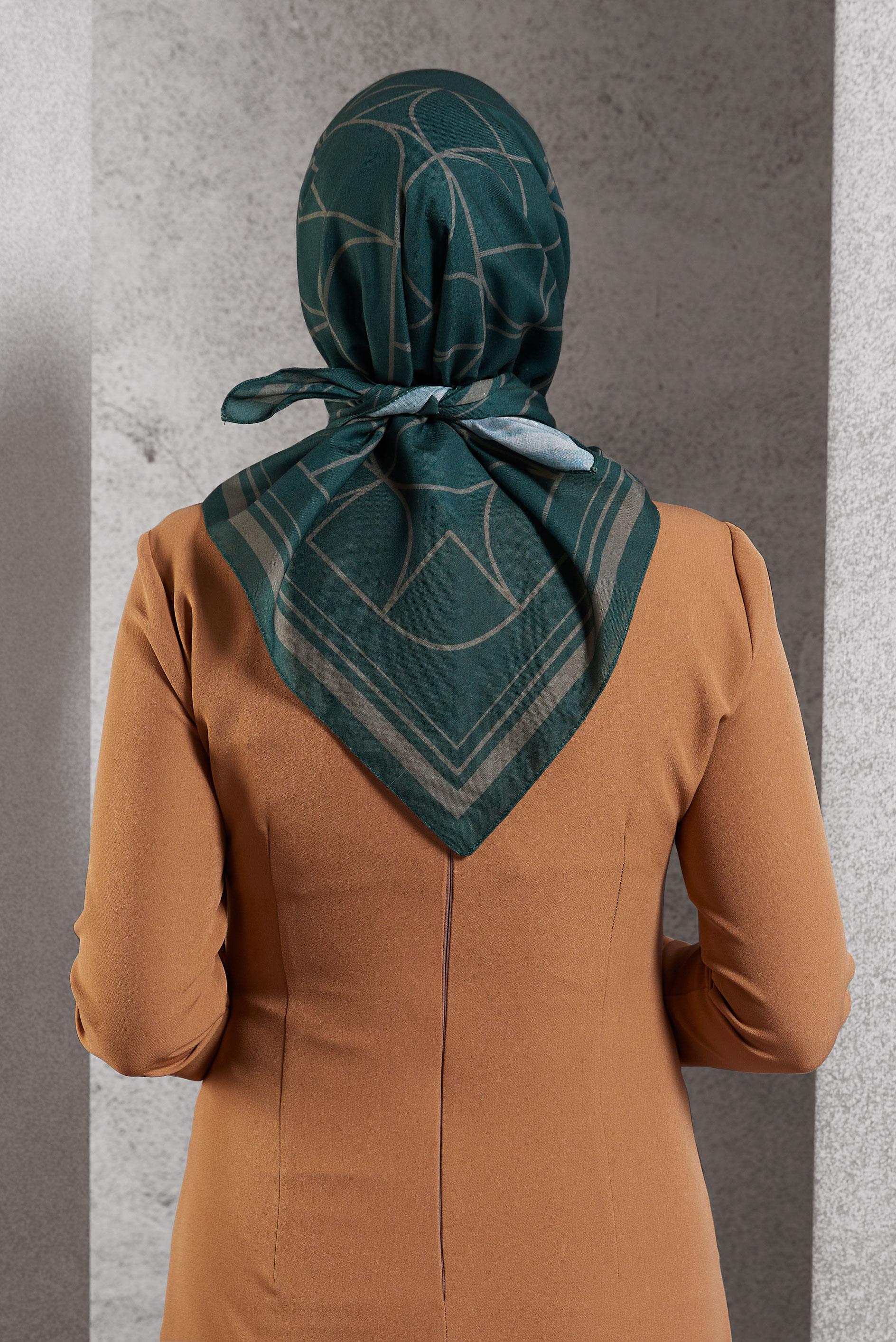 Tesettür giyim YEŞİL ALVİNA DESENLİ EŞARP 8507