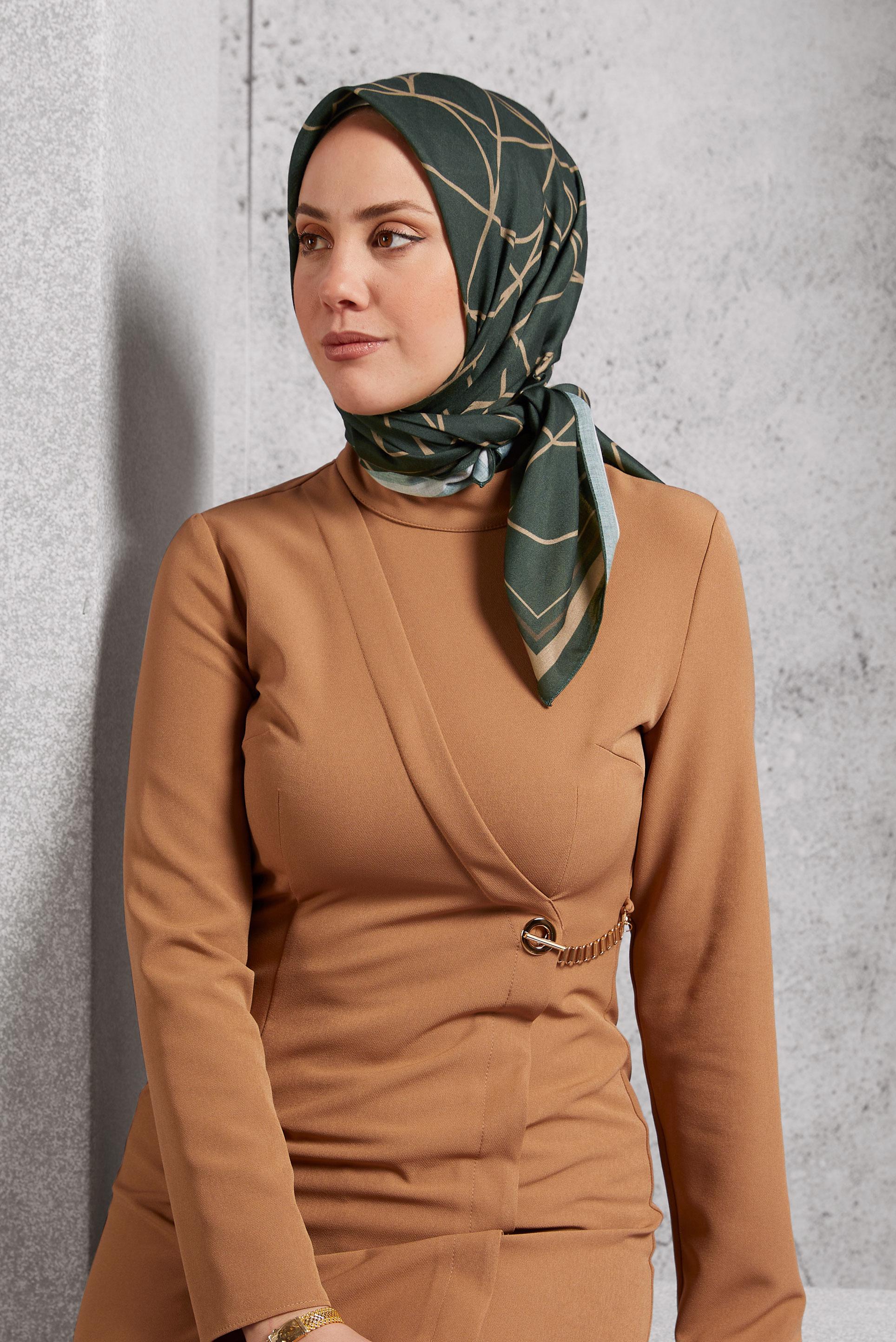Tesettür giyim YEŞİL ALVİNA DESENLİ EŞARP 8507