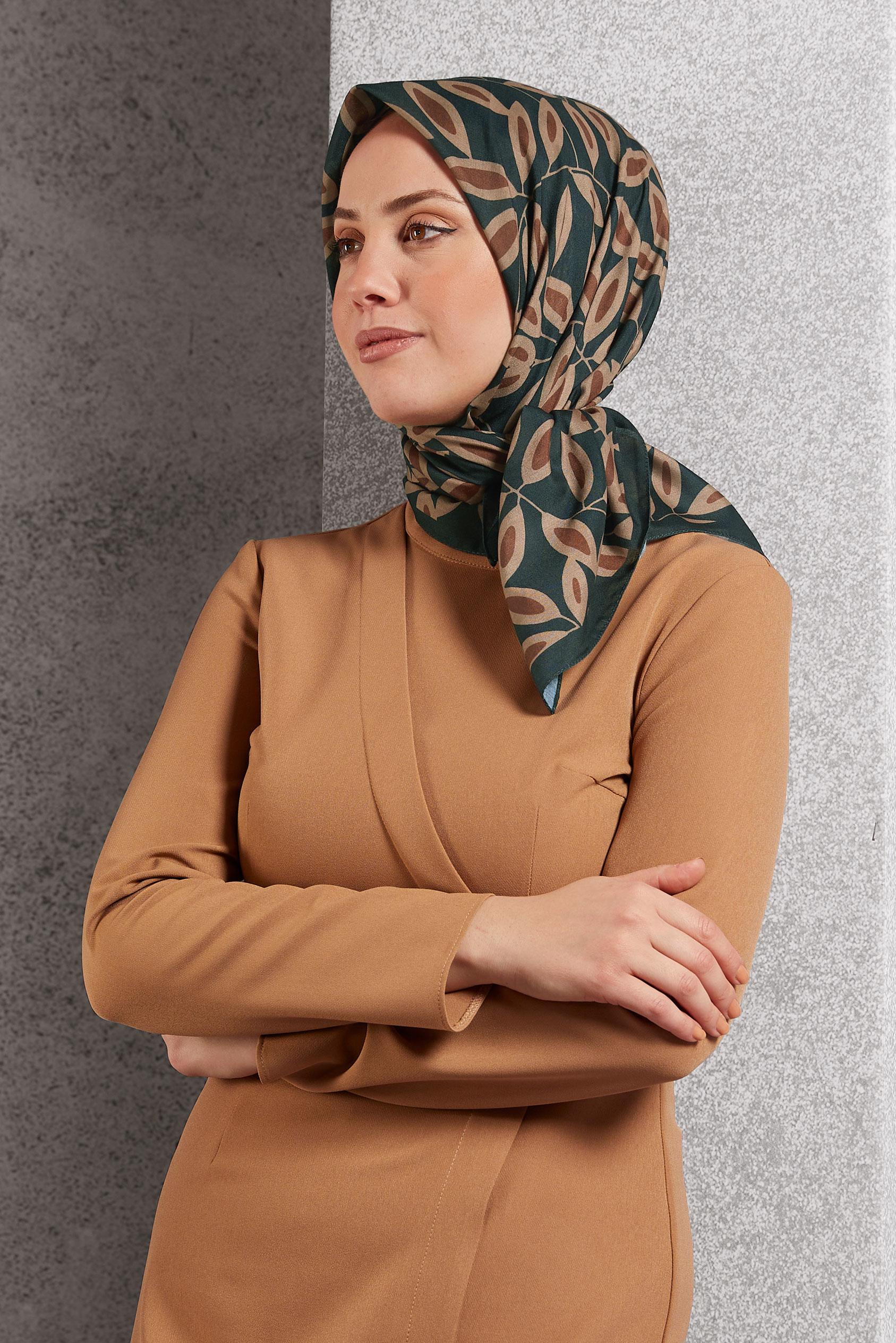 Tesettür giyim SİYAH ALVİNA DESENLİ EŞARP 8508