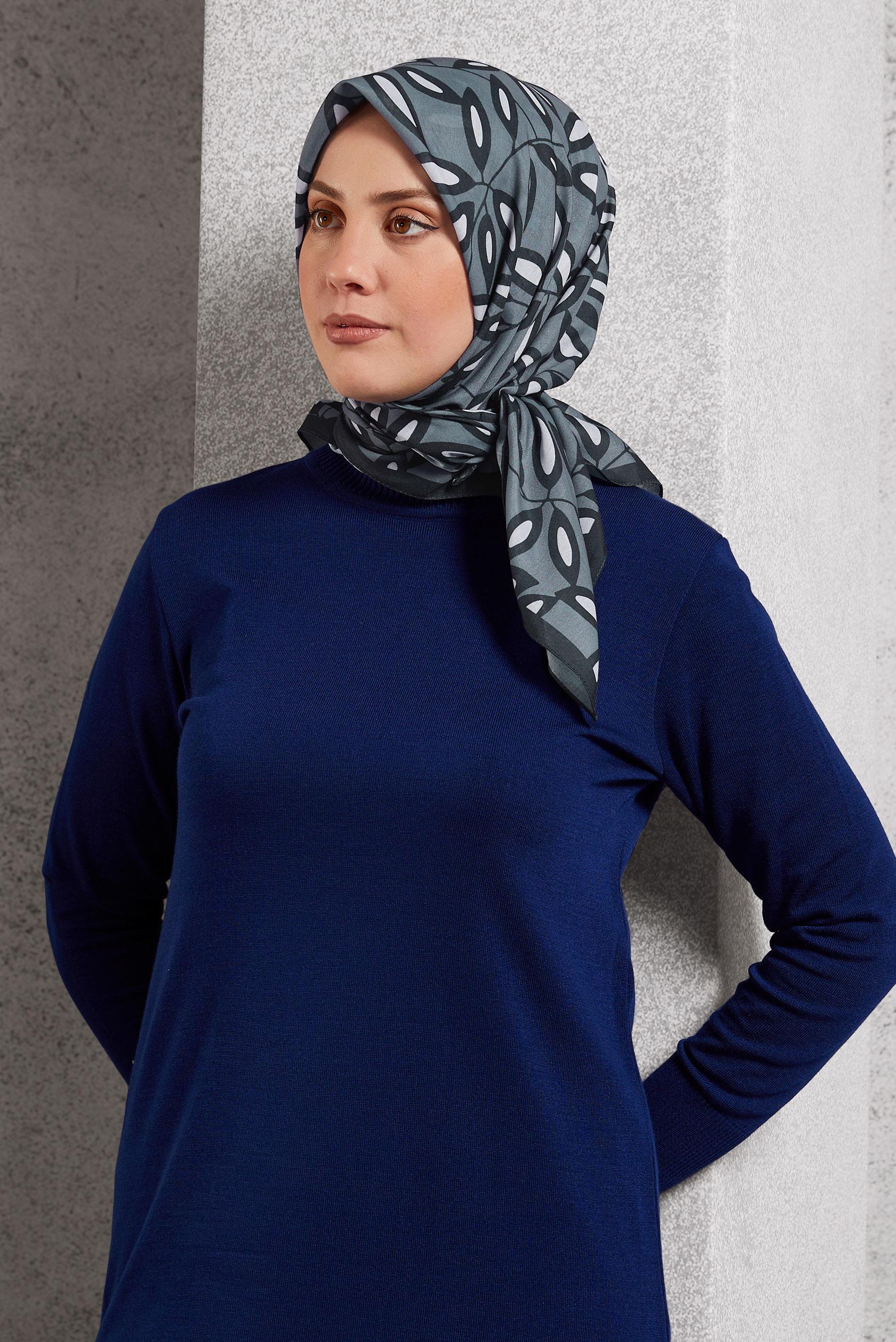 Tesettür giyim GRİ ALVİNA DESENLİ EŞARP 8508