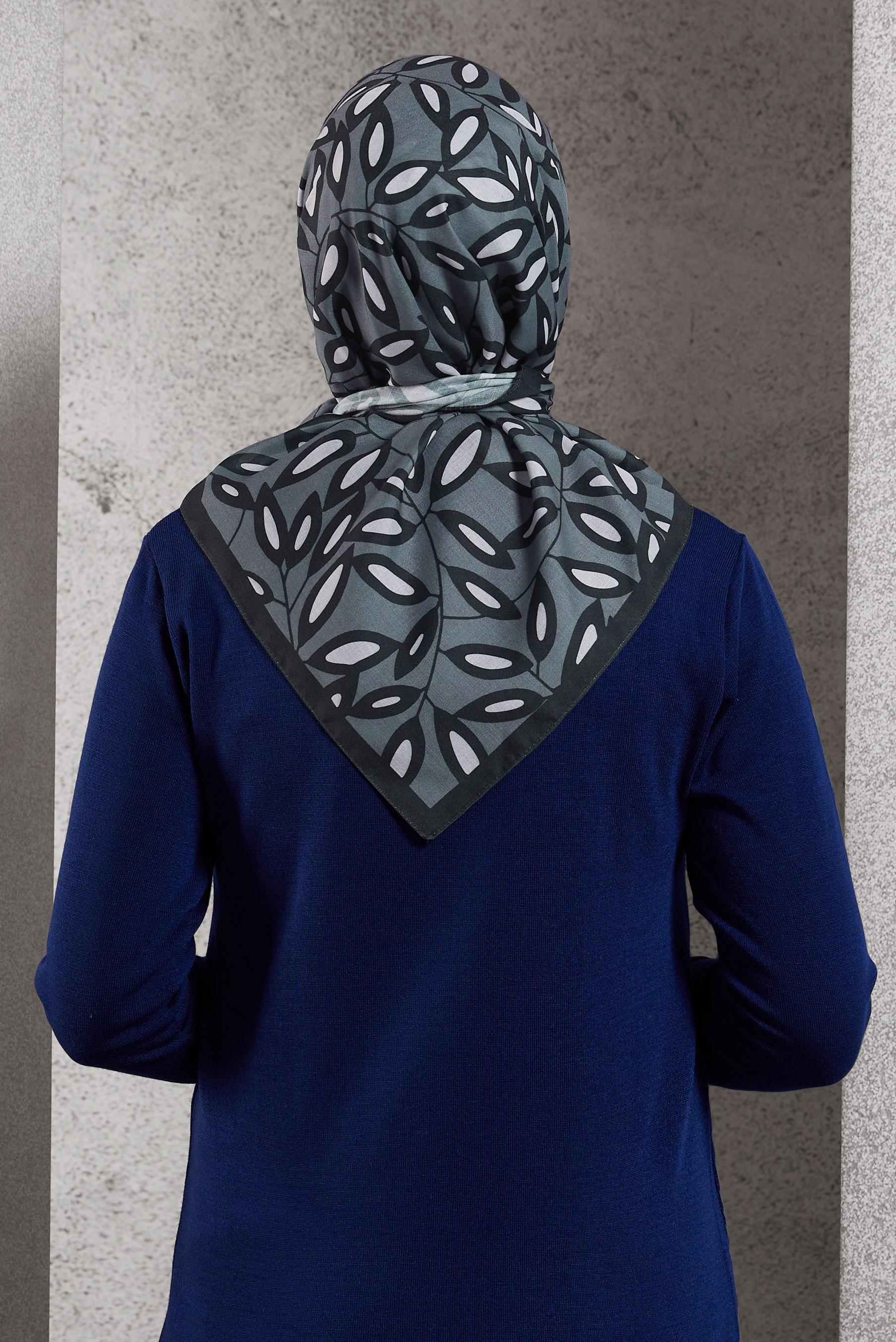 Tesettür giyim GRİ ALVİNA DESENLİ EŞARP 8508