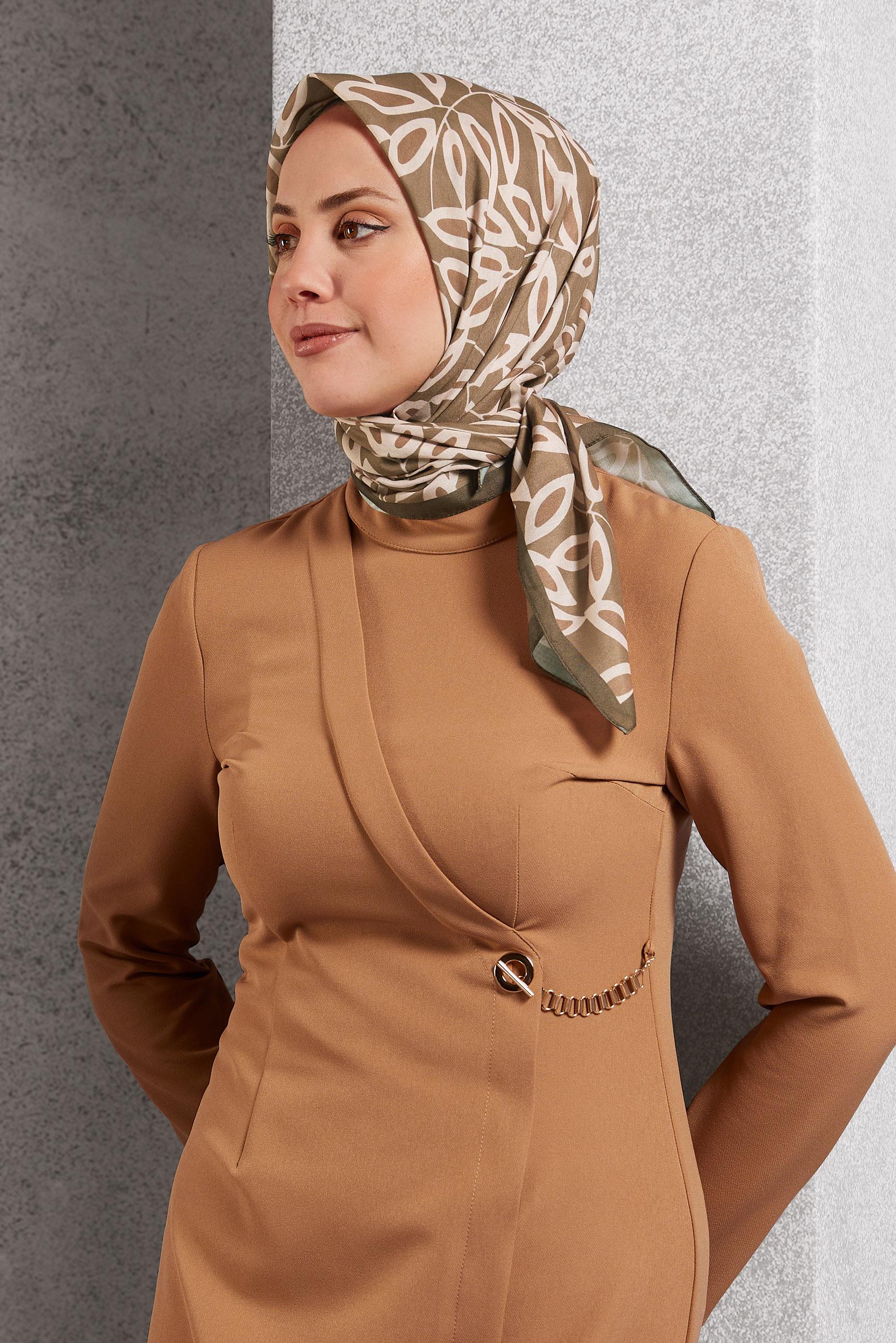 Tesettür giyim PUDRA ALVİNA DESENLİ EŞARP 8508