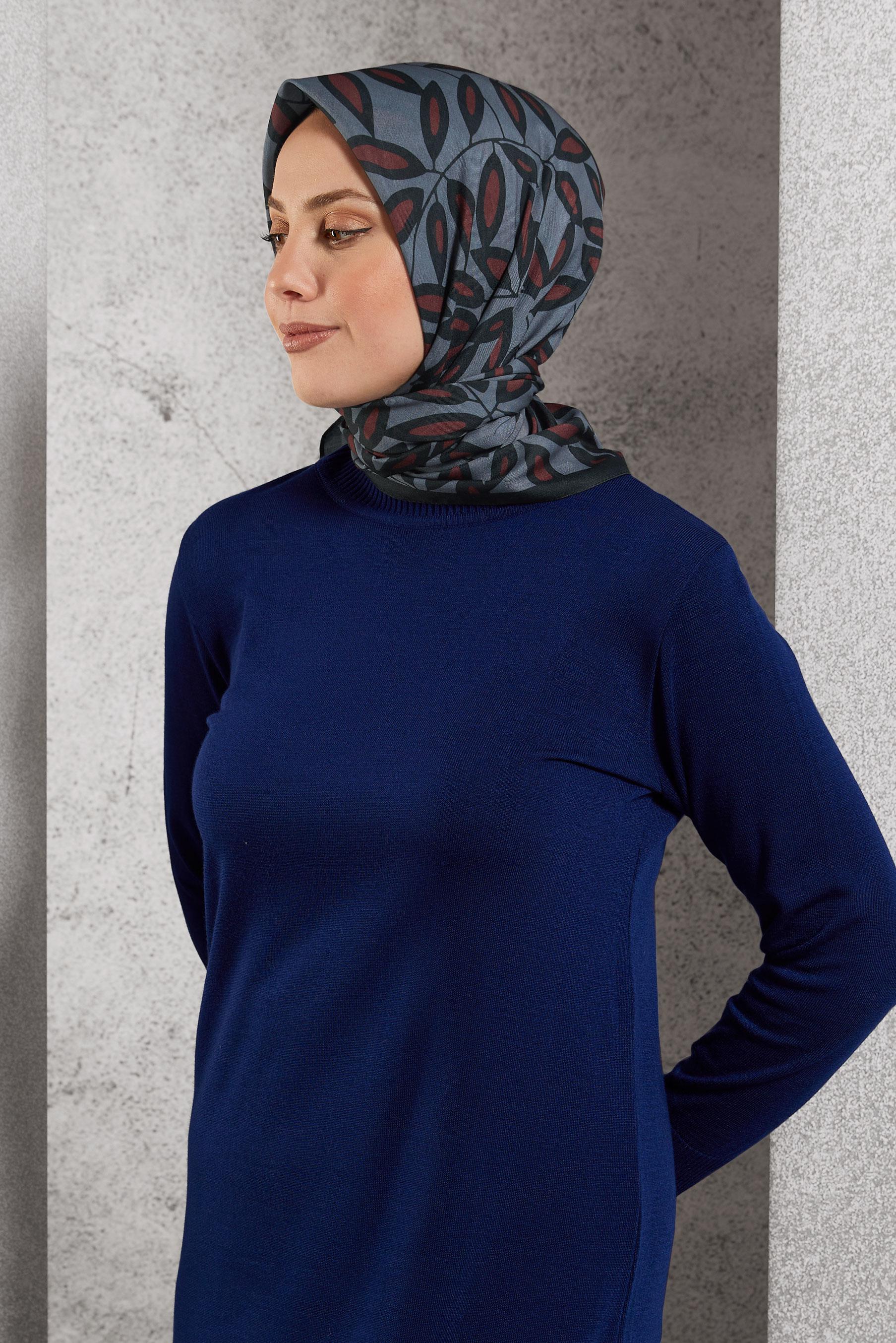 Tesettür giyim GRİ ALVİNA DESENLİ EŞARP 8508