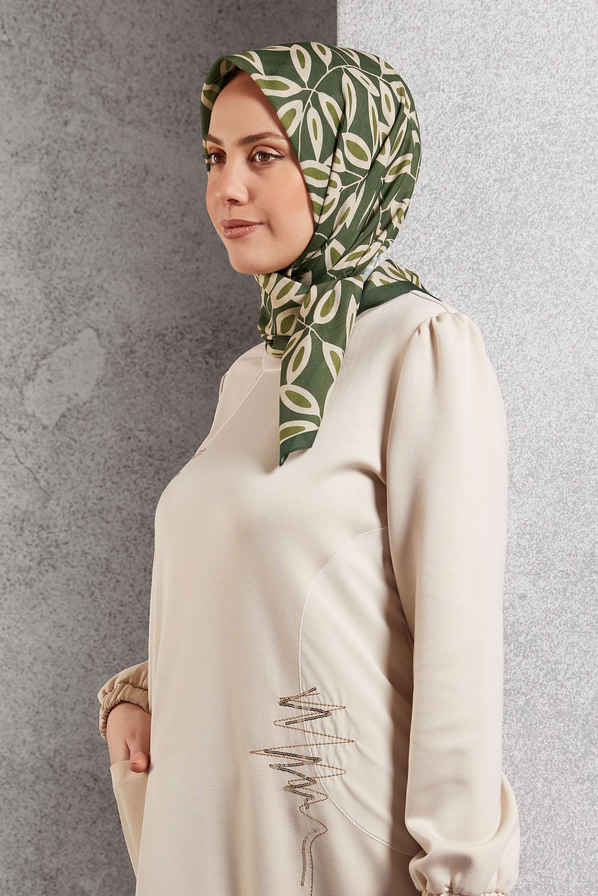Tesettür giyim YEŞİL ALVİNA DESENLİ EŞARP 8508