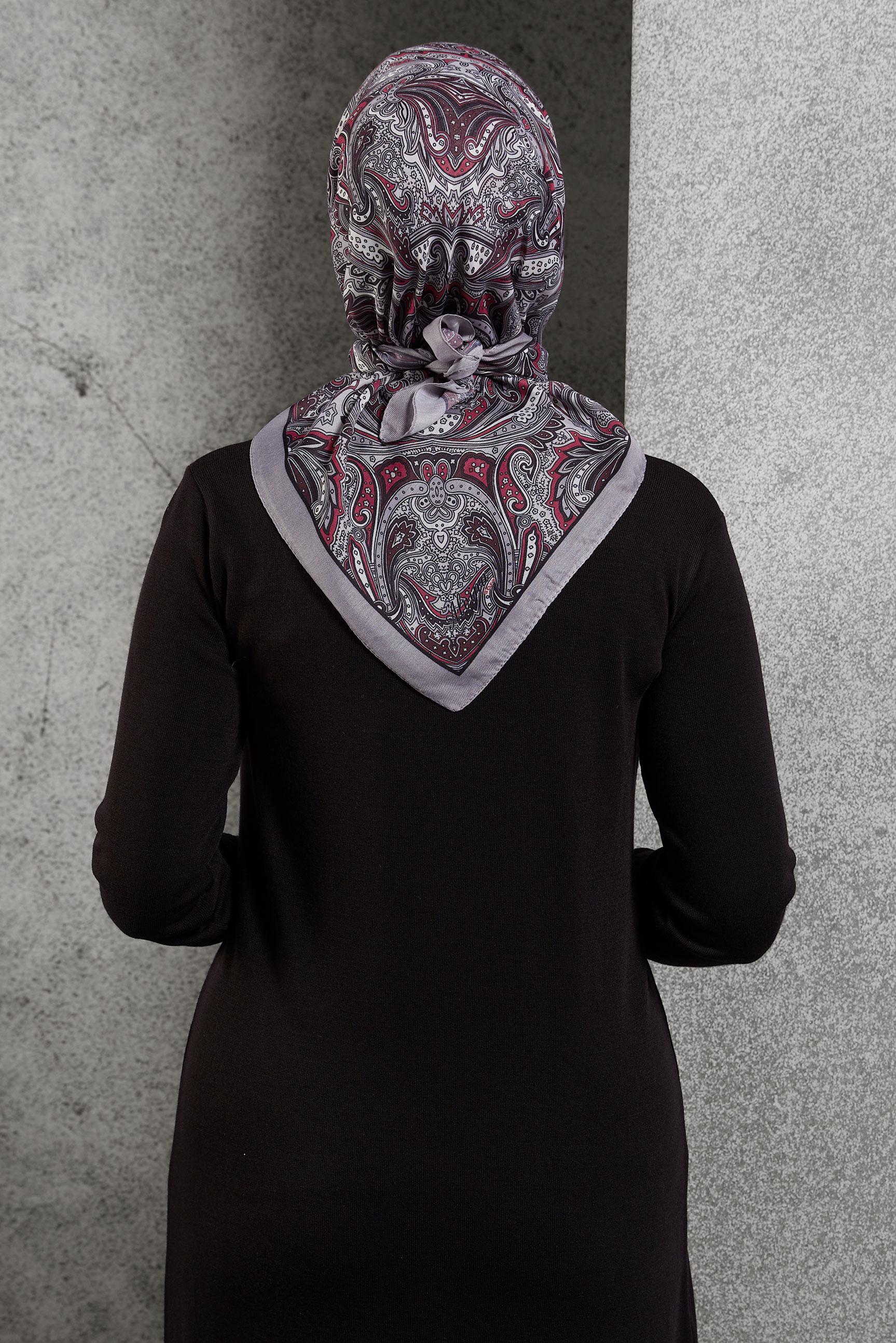 Tesettür giyim GRİ ALVİNA DESENLİ EŞARP 8515