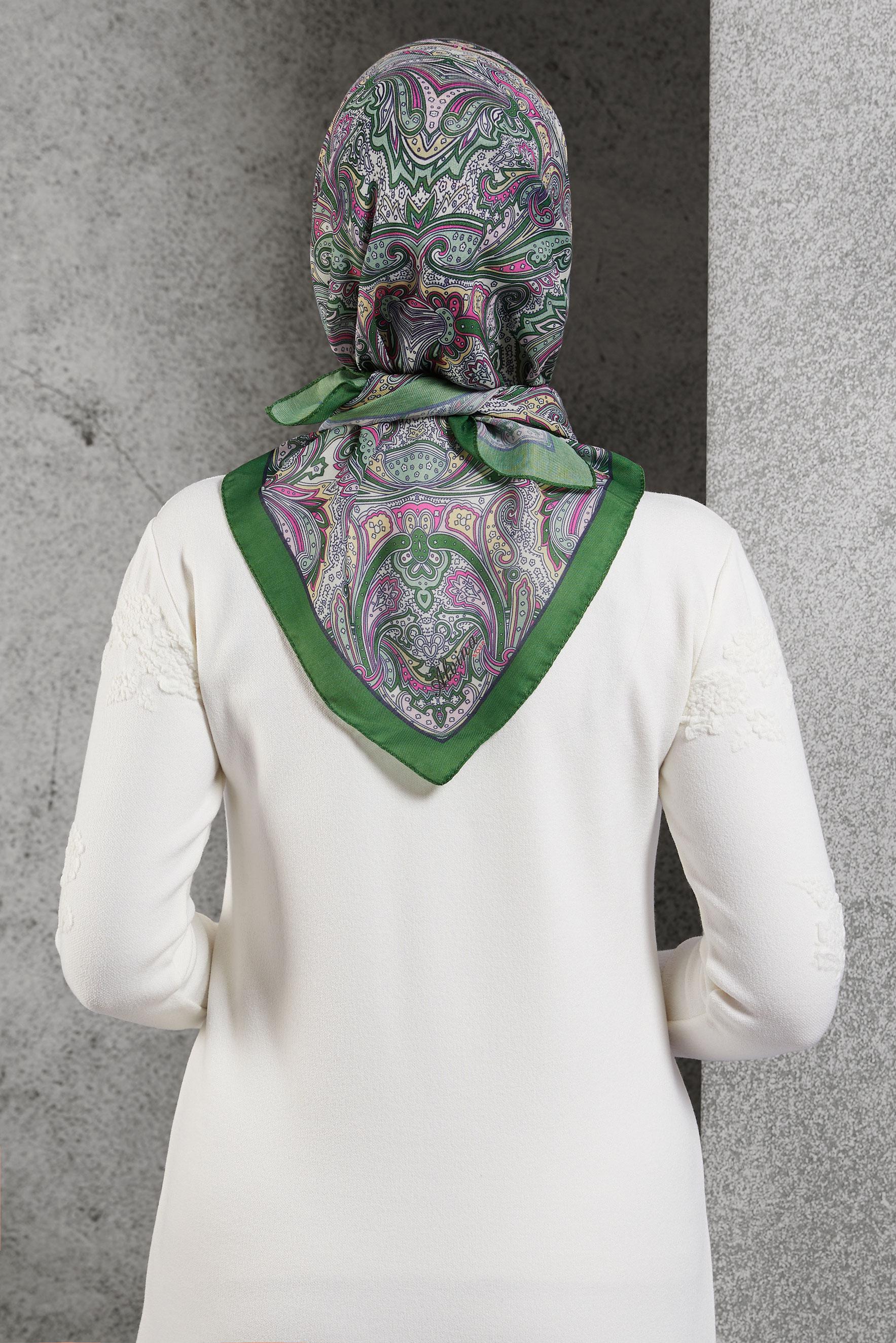 Tesettür giyim YEŞİL ALVİNA DESENLİ EŞARP 8515