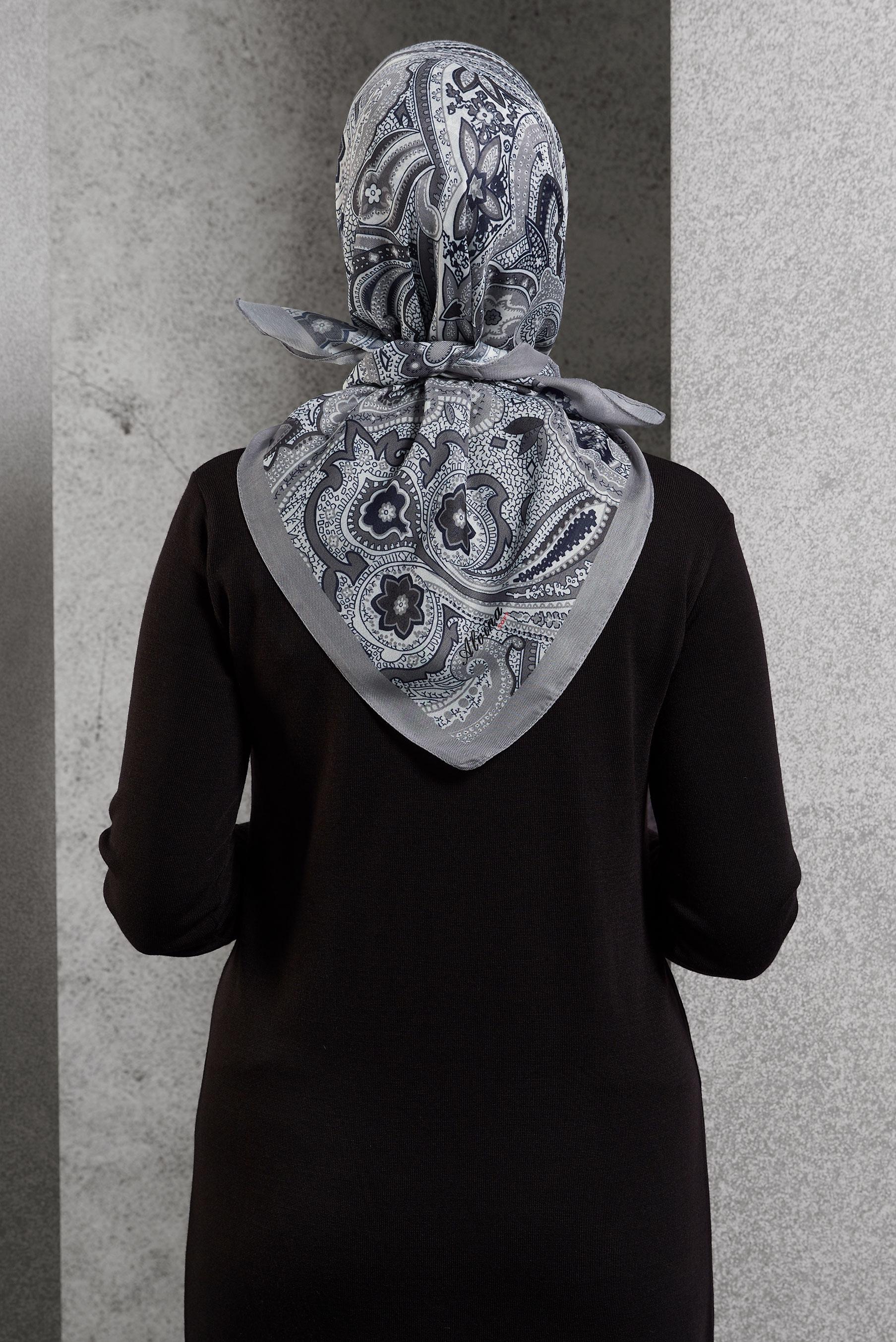 Tesettür giyim GÜMÜŞ ALVİNA DESENLİ EŞARP 8516