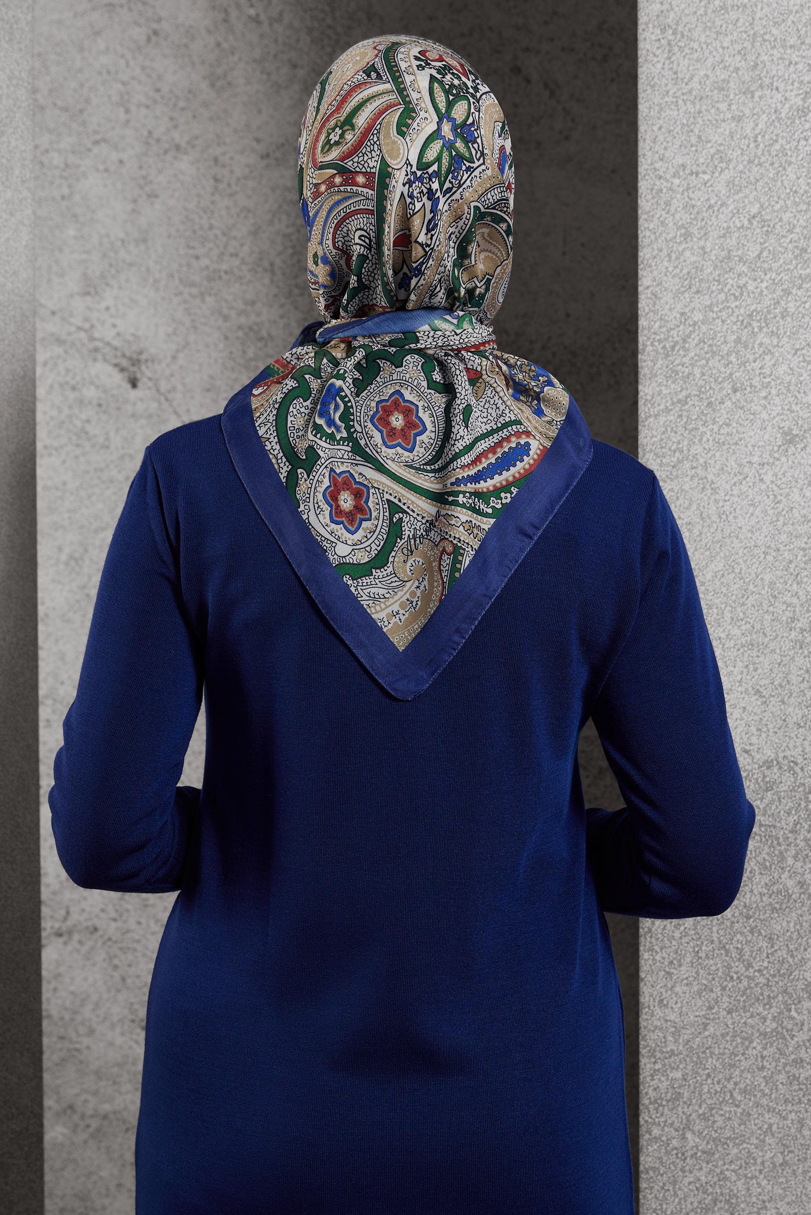 Tesettür giyim LACİVERT ALVİNA DESENLİ EŞARP 8516