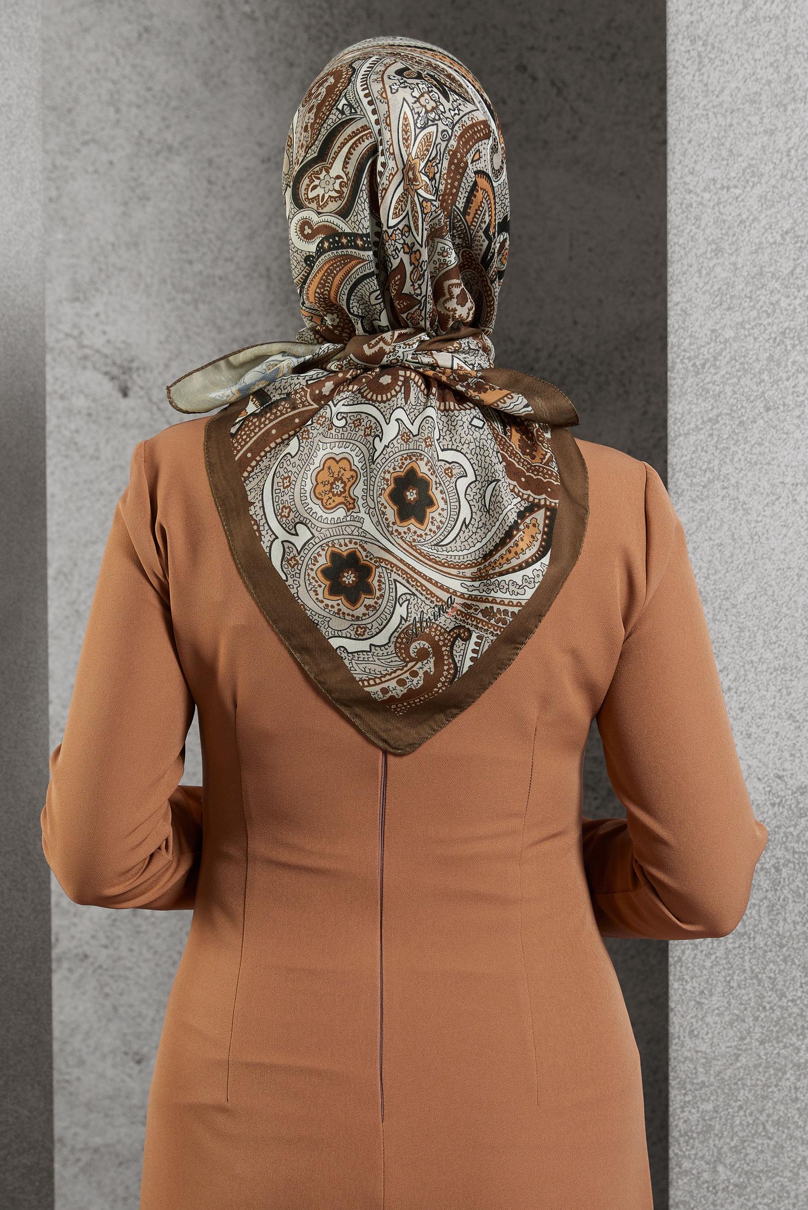 Tesettür giyim VİZON ALVİNA DESENLİ EŞARP 8516