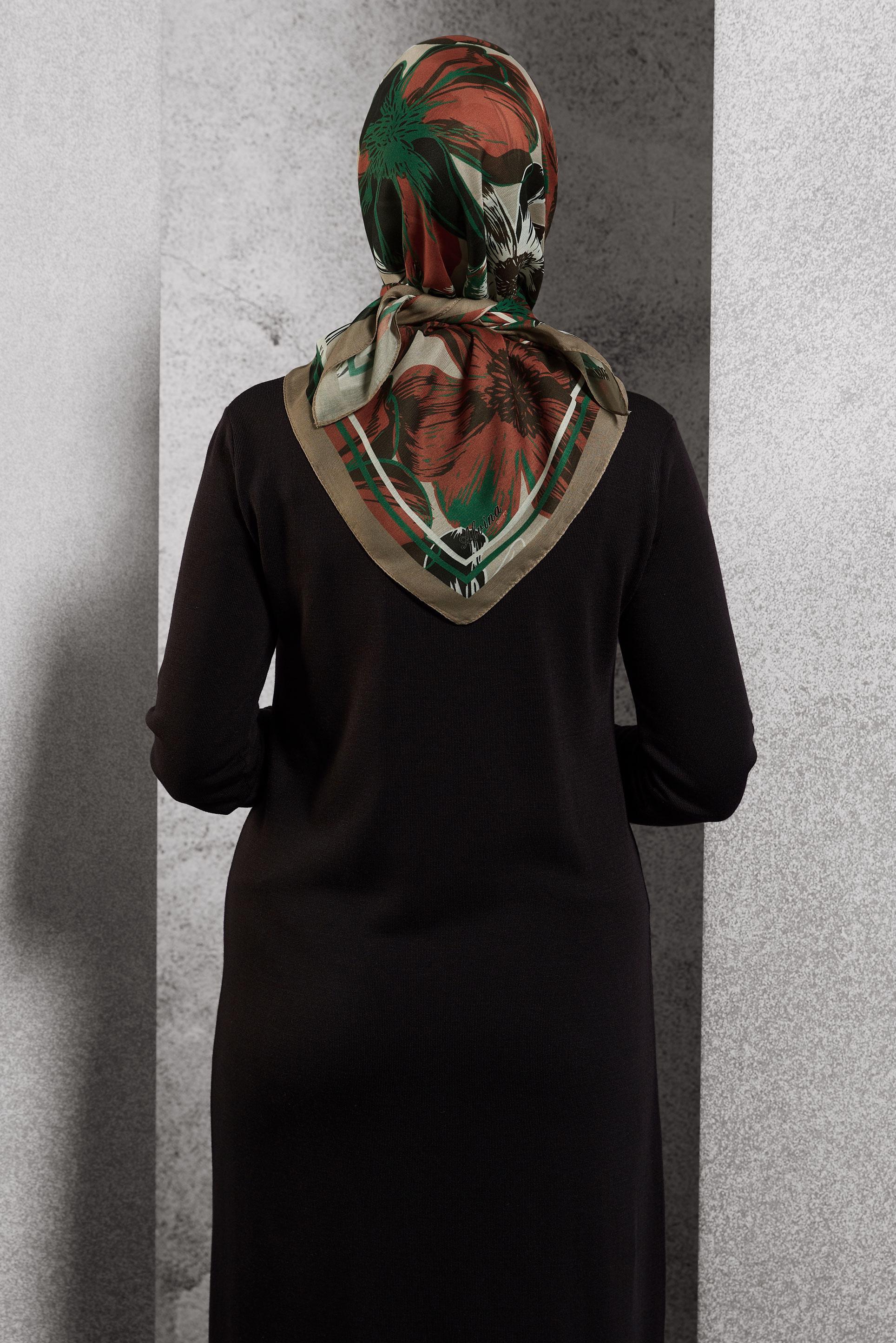 Tesettür giyim TABA ALVİNA DESENLİ EŞARP 8517