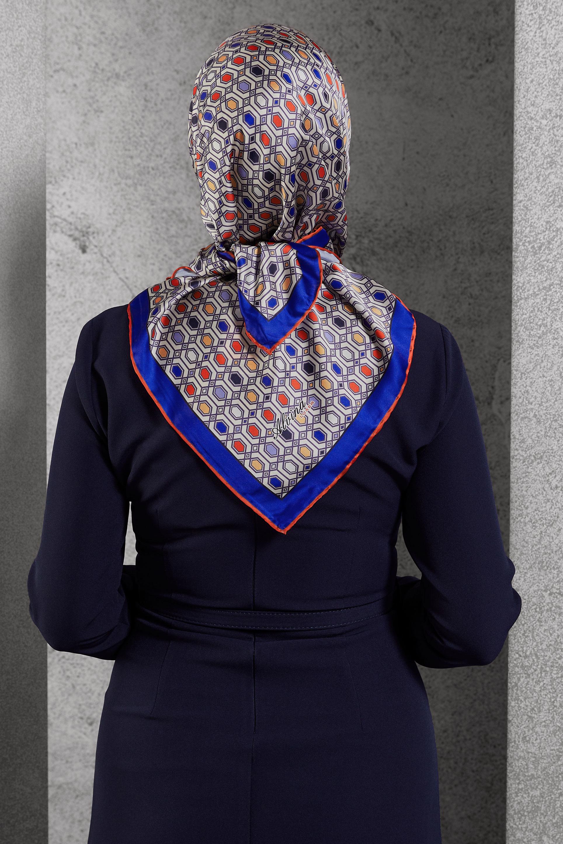 Tesettür giyim TURUNCU ALVİNA DESENLİ EŞARP 8518