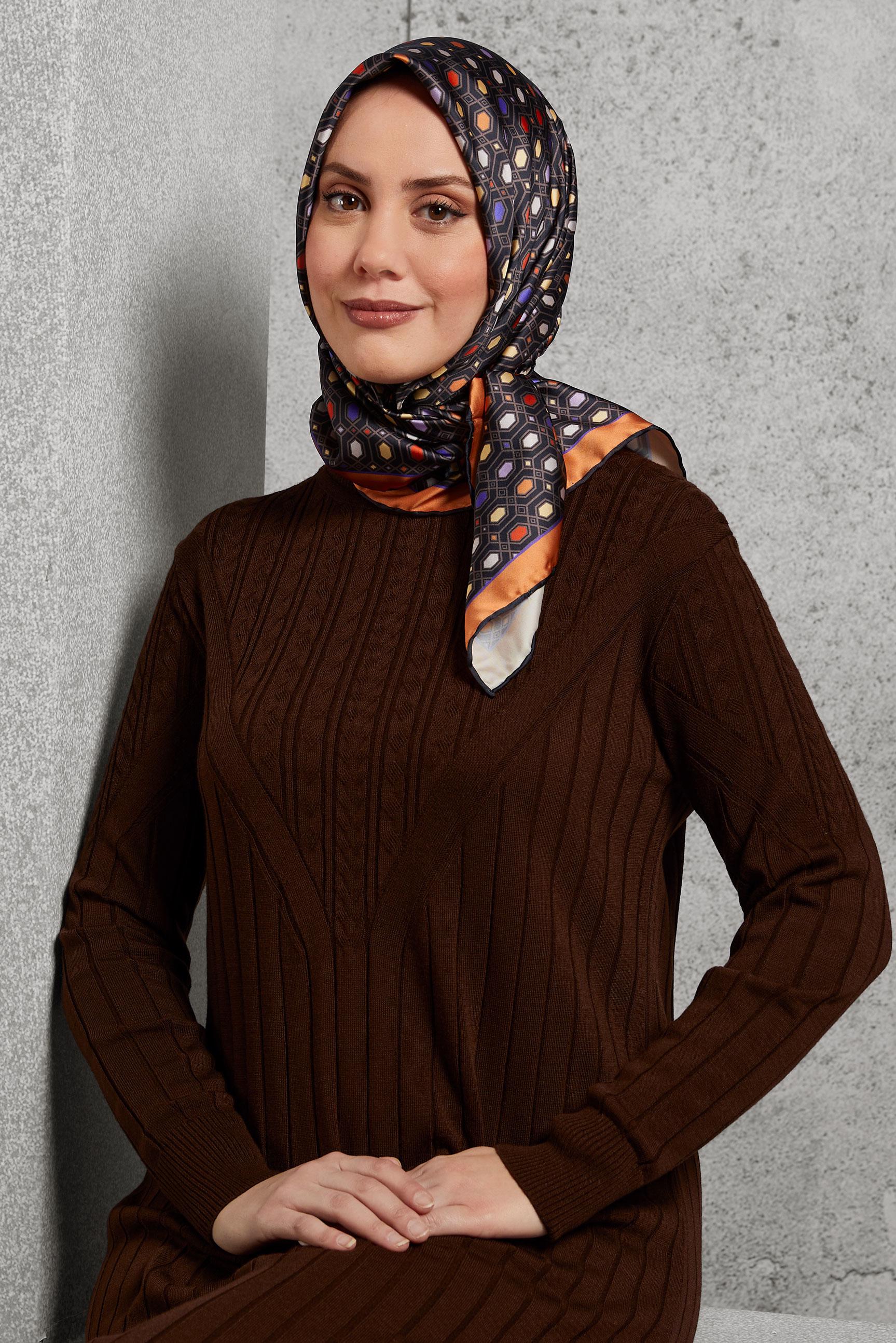 Tesettür giyim TABA ALVİNA DESENLİ EŞARP 8518