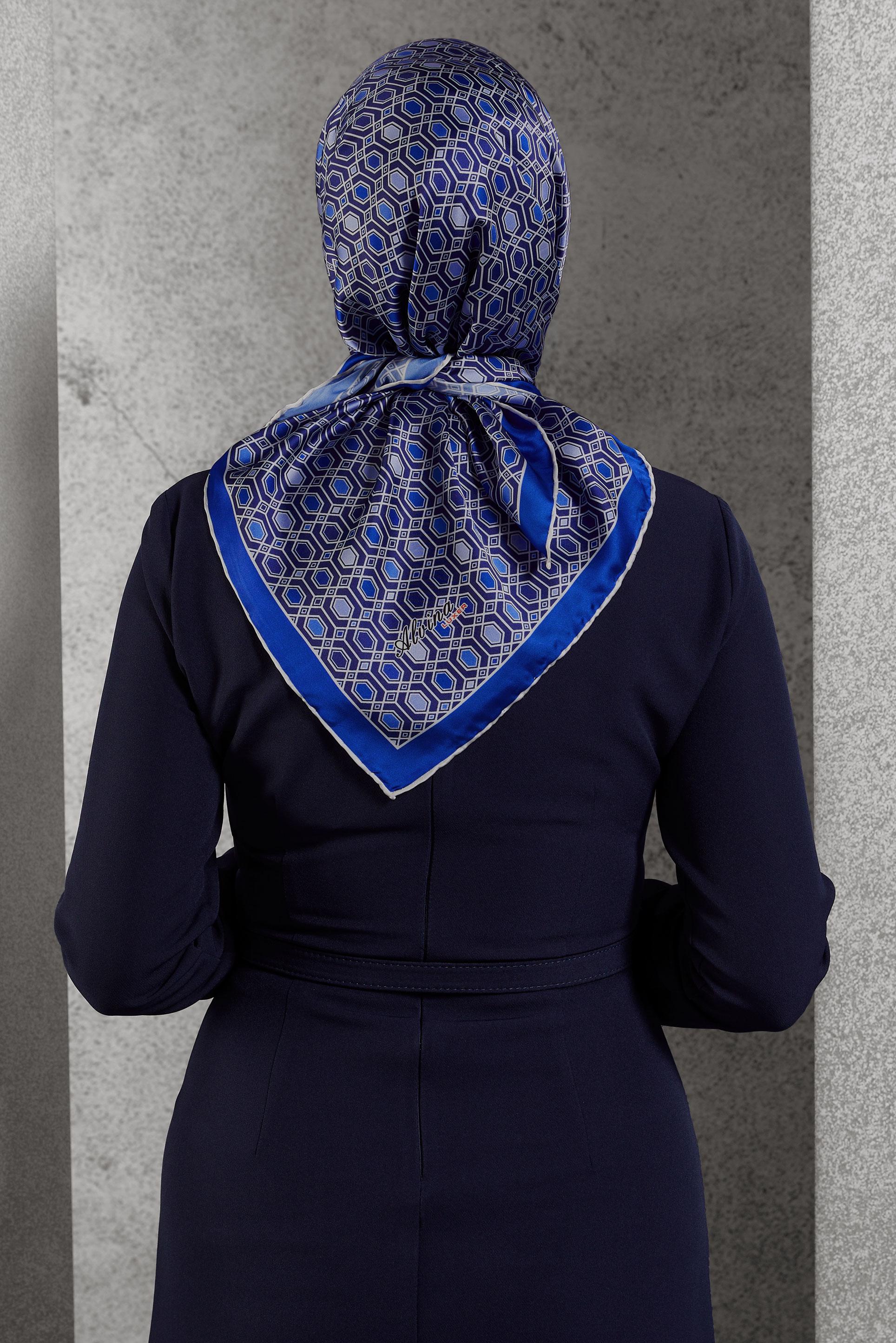 Tesettür giyim LACİVERT ALVİNA DESENLİ EŞARP 8518