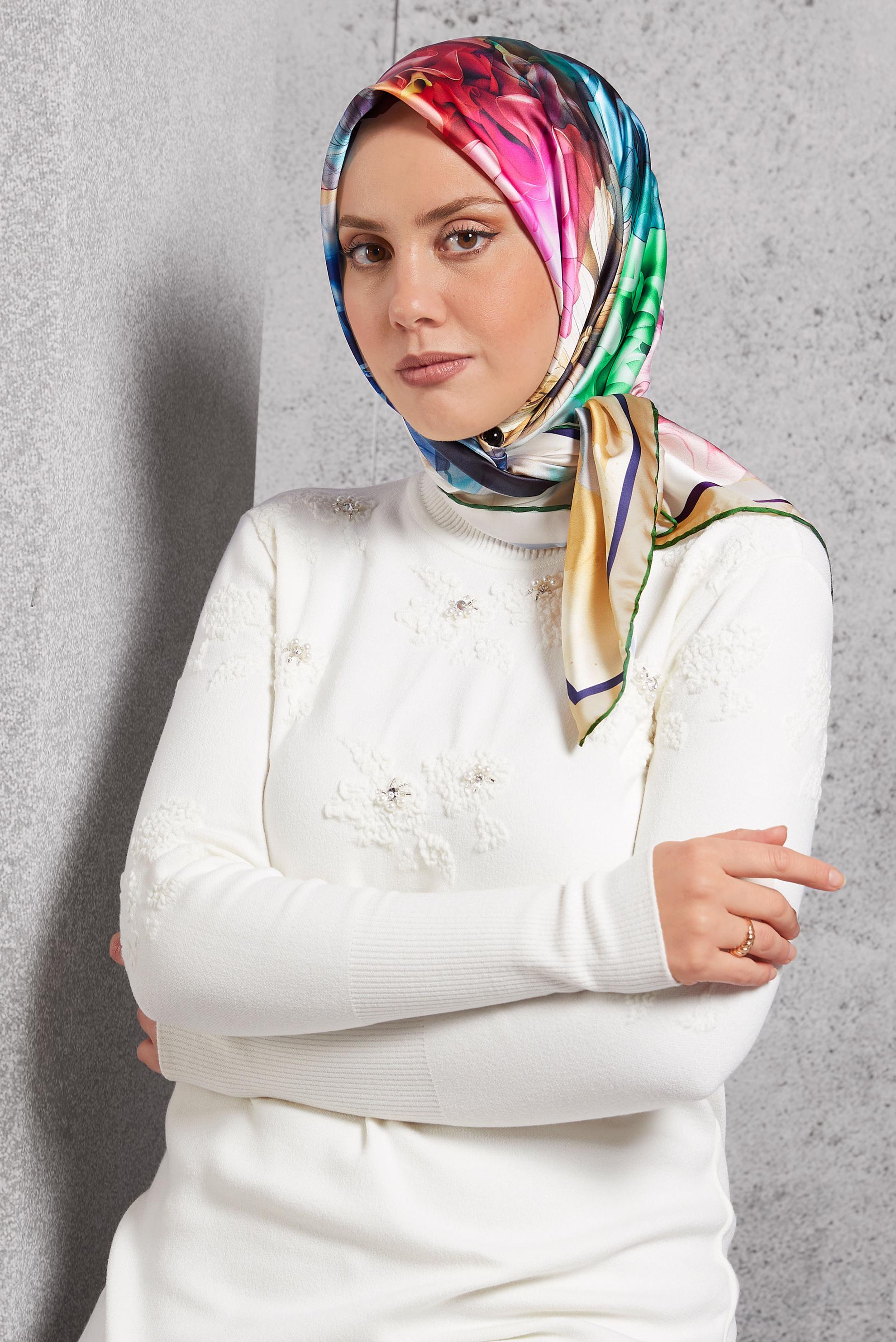 Tesettür giyim YEŞİL ALVİNA DESENLİ EŞARP 8519