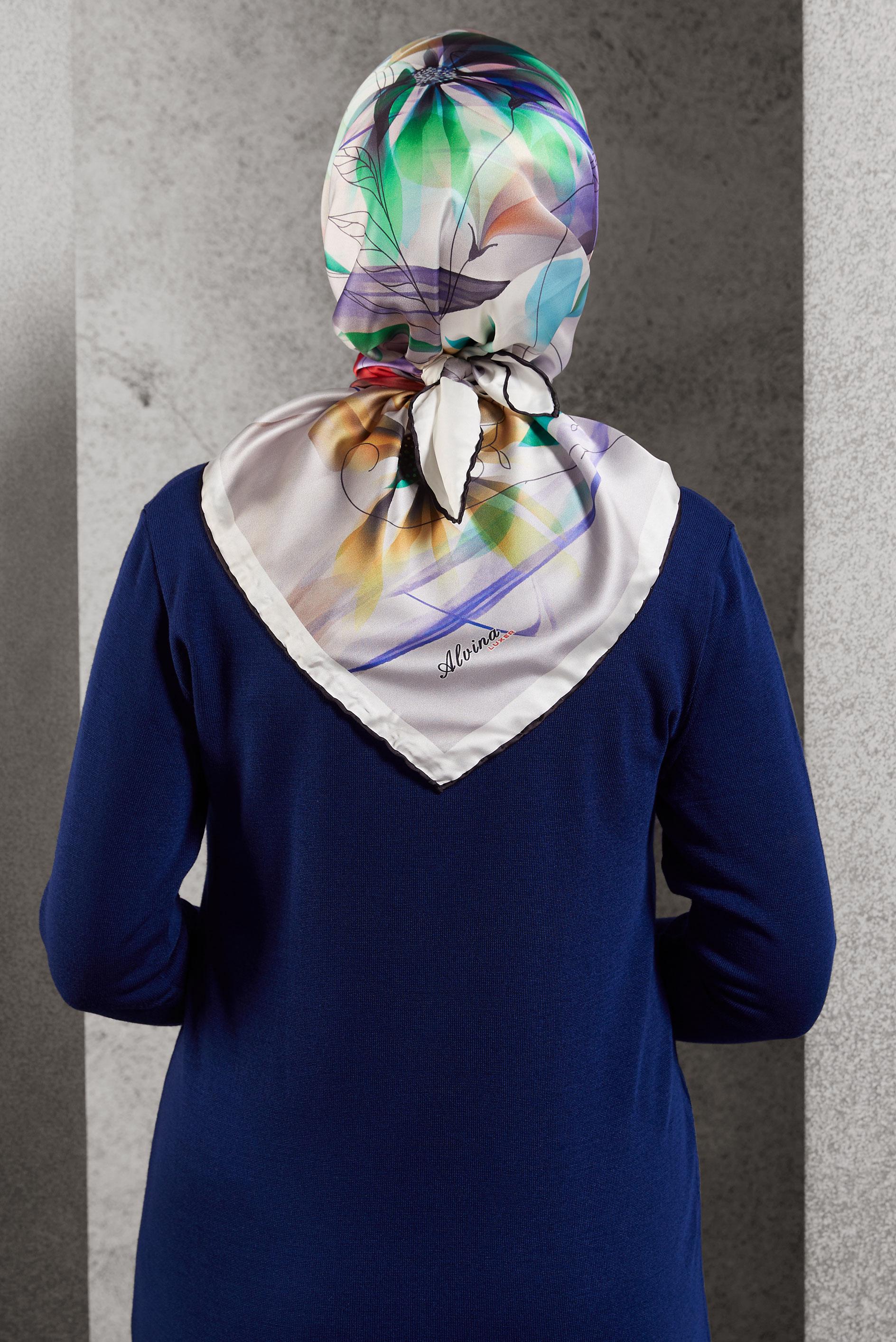 Tesettür giyim SİYAH ALVİNA DESENLİ EŞARP 8520