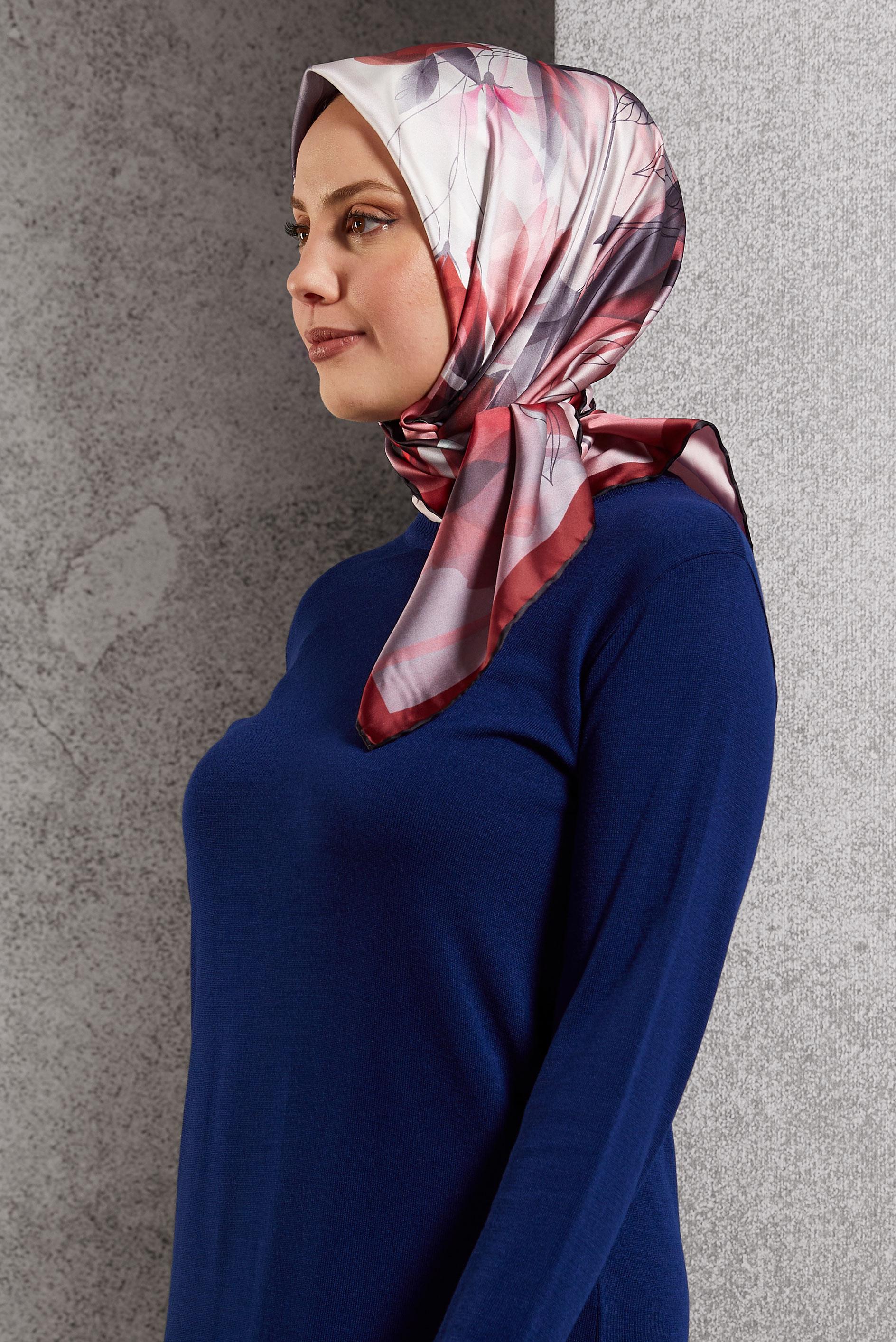 Tesettür giyim BORDO ALVİNA DESENLİ EŞARP 8520