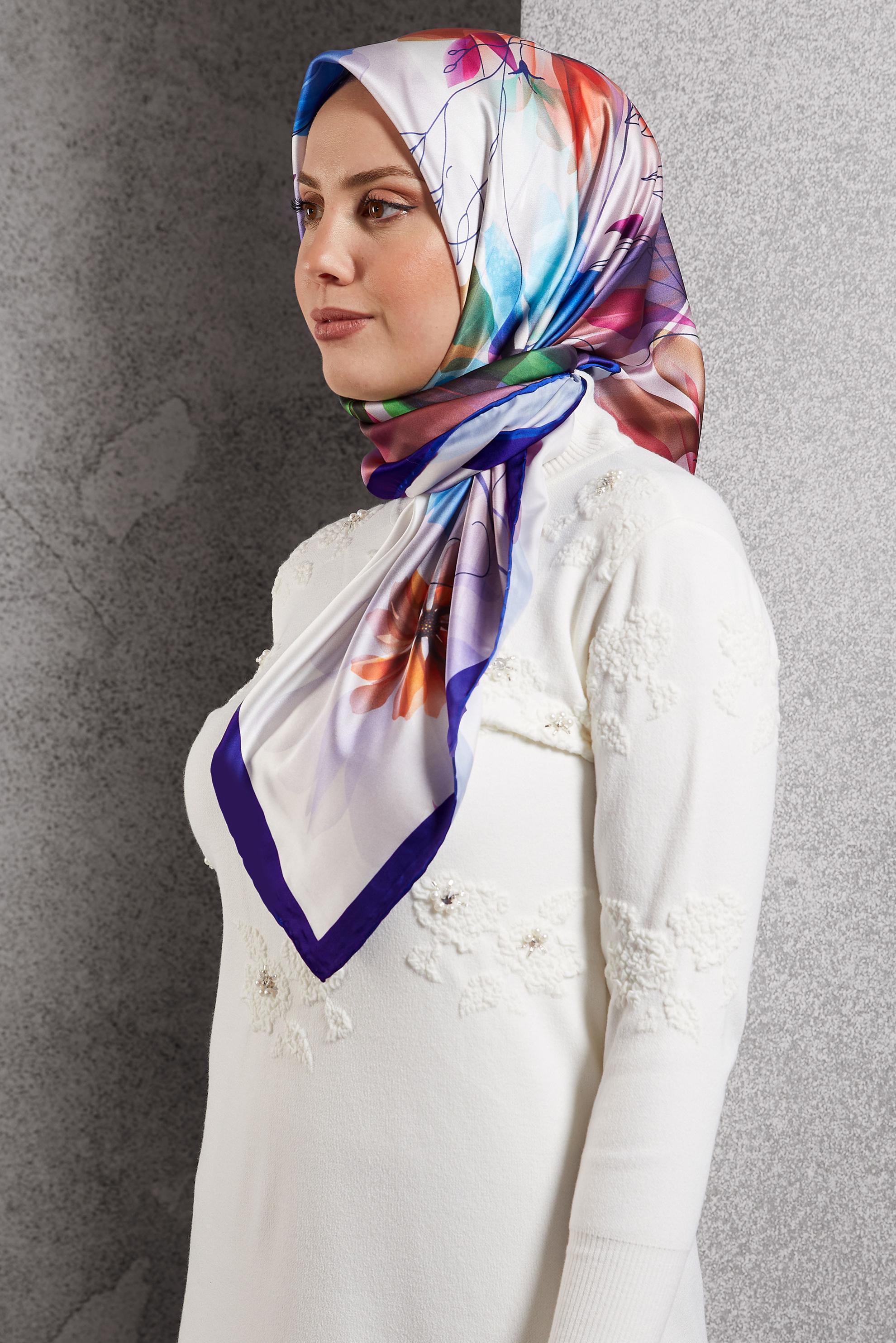 Tesettür giyim LACİVERT ALVİNA DESENLİ EŞARP 8520