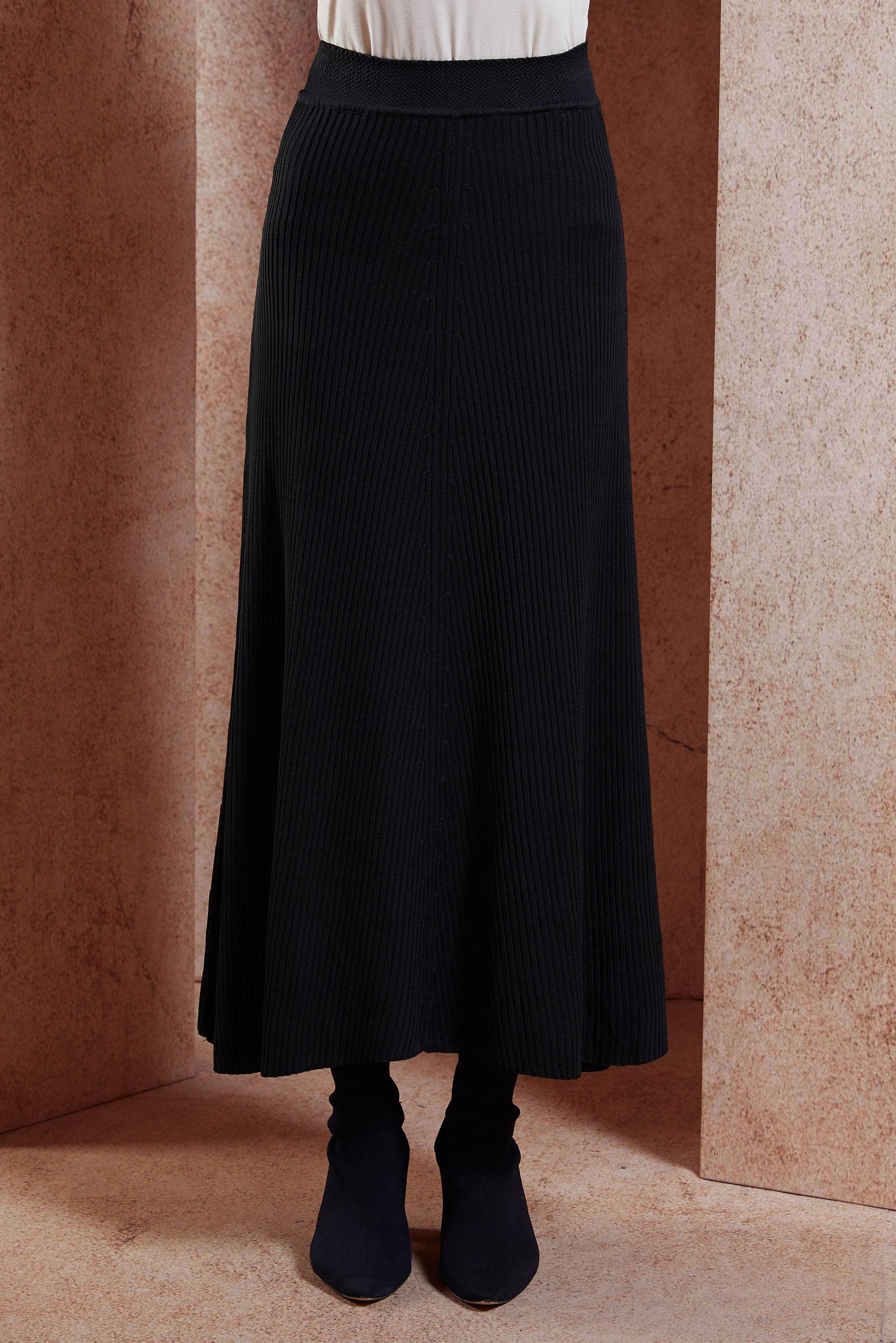 Hijab clothing BLACK MODEST KNITWEAR SKIRT 60610