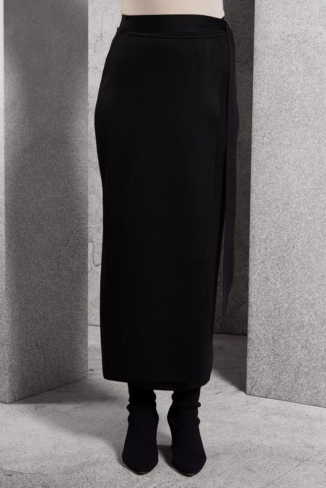 Vêtements hijab NOIR JUPE MODESTE CEINTURÉE 60611 - ALVİNA
