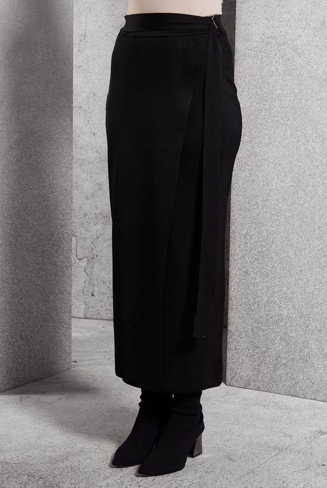 Vêtements hijab NOIR JUPE MODESTE CEINTURÉE 60611 - ALVİNA