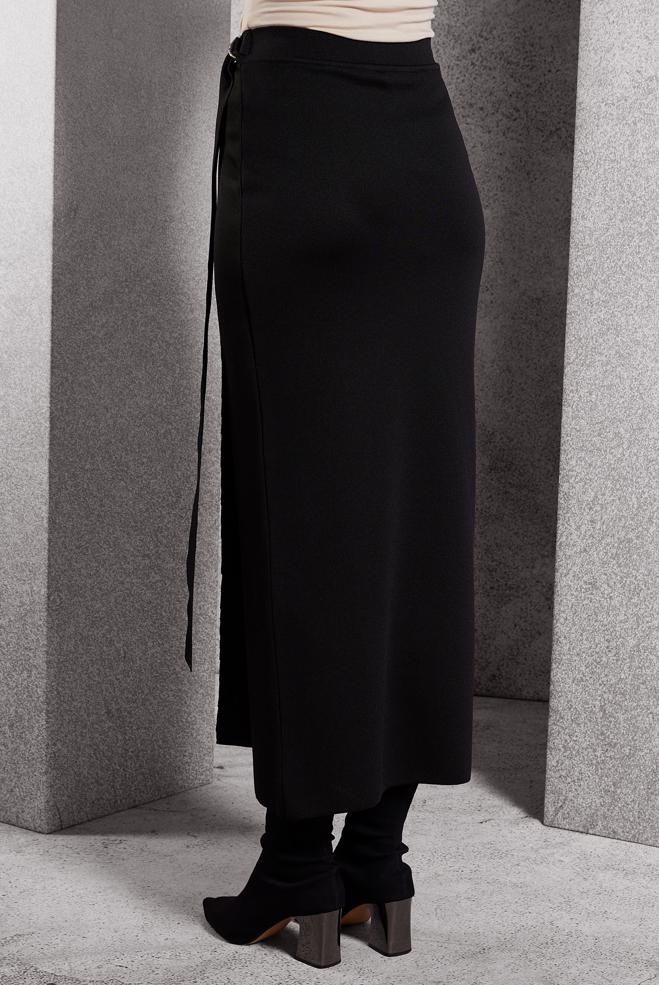 Vêtements hijab NOIR JUPE MODESTE CEINTURÉE 60611 - ALVİNA