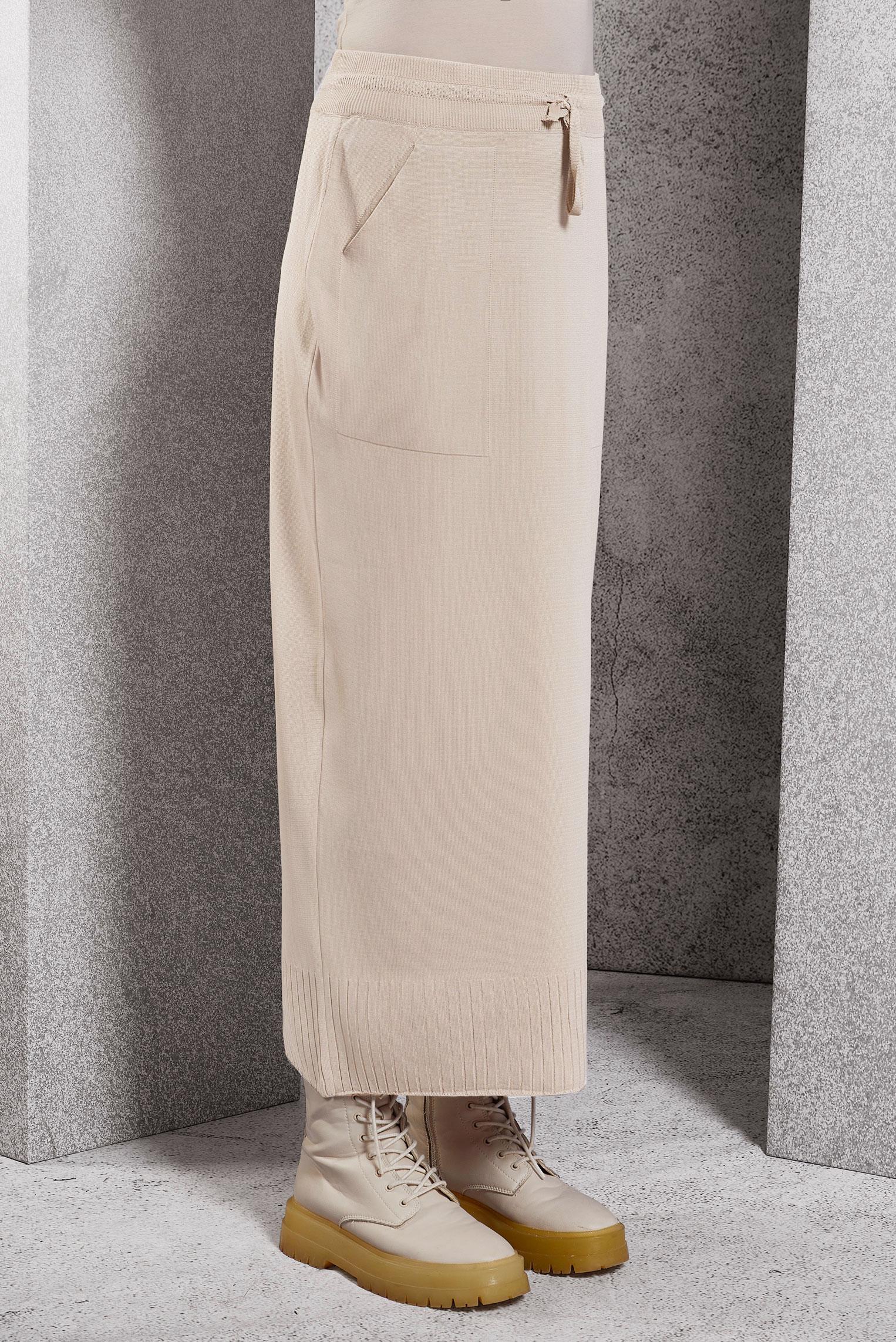 Tesettür giyim BEJ TRİKO ETEK 60612