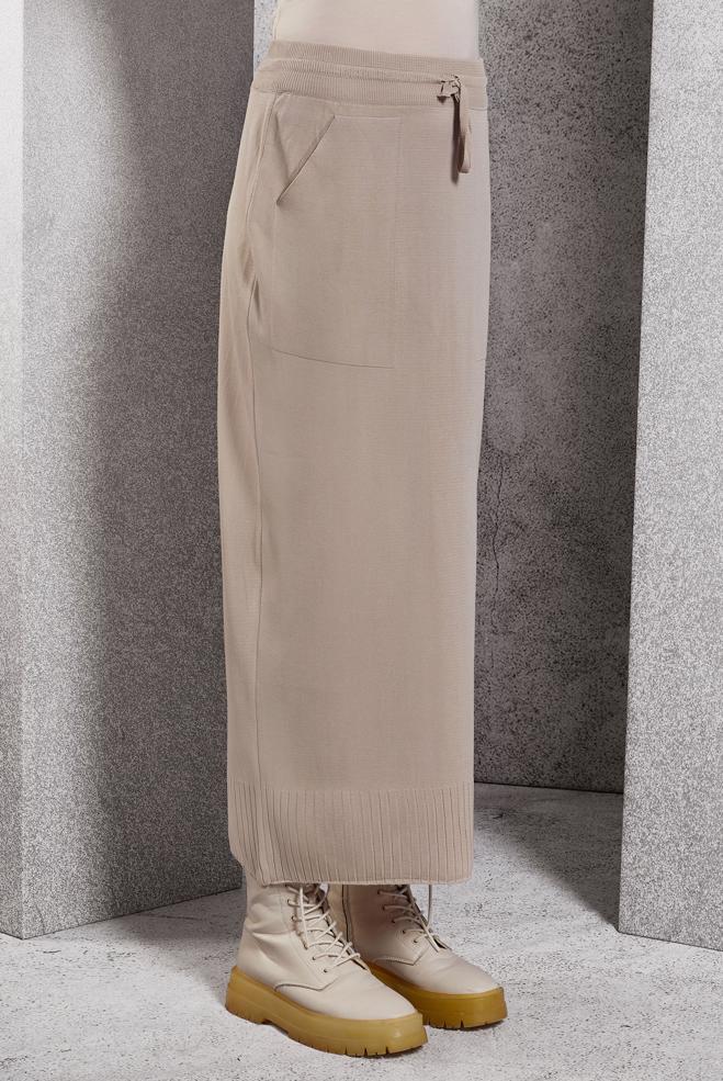 Tesettür giyim BEJ TRİKO ETEK 60612 - ALVİNA